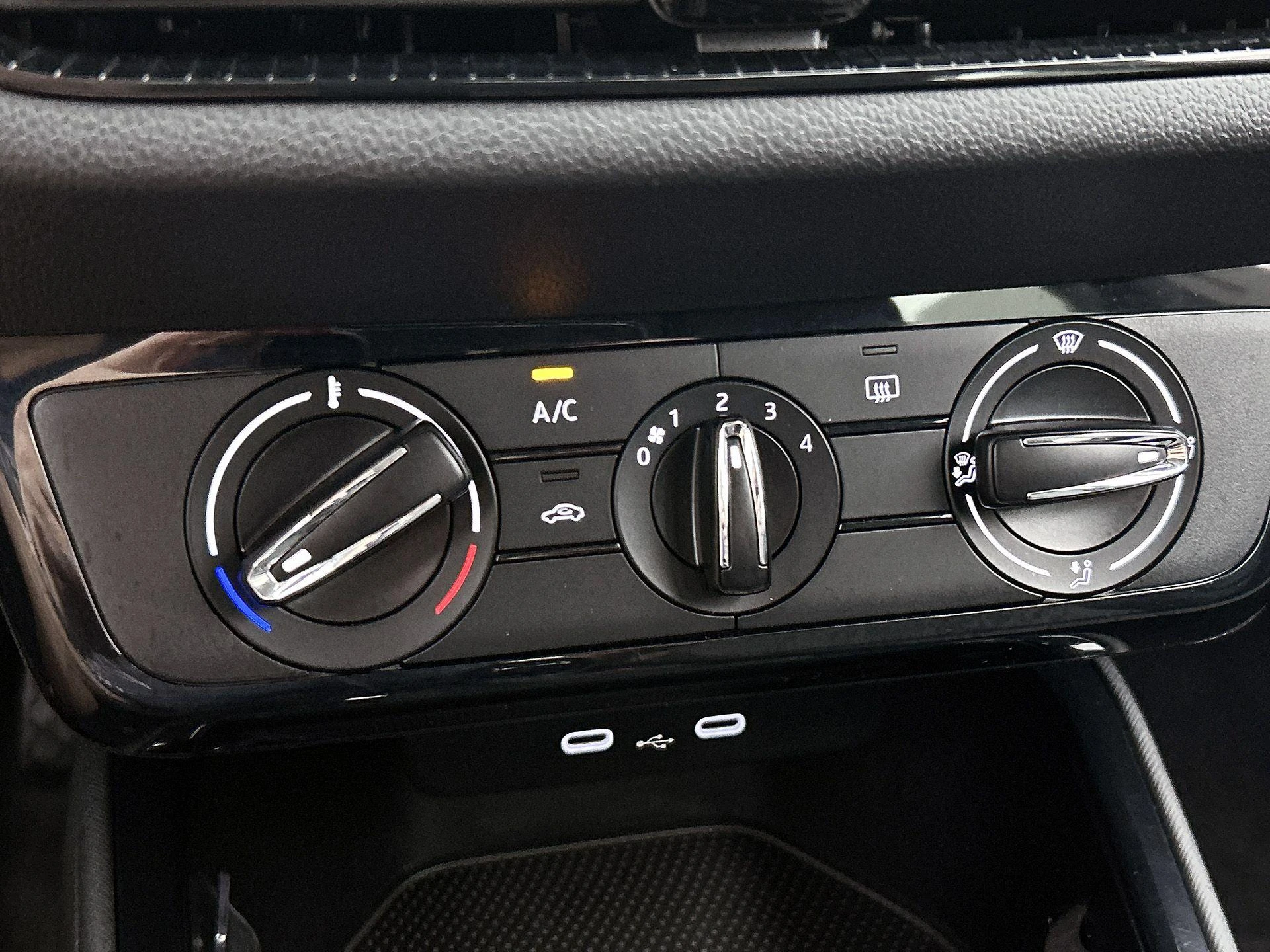 Škoda-Fabia-image-24