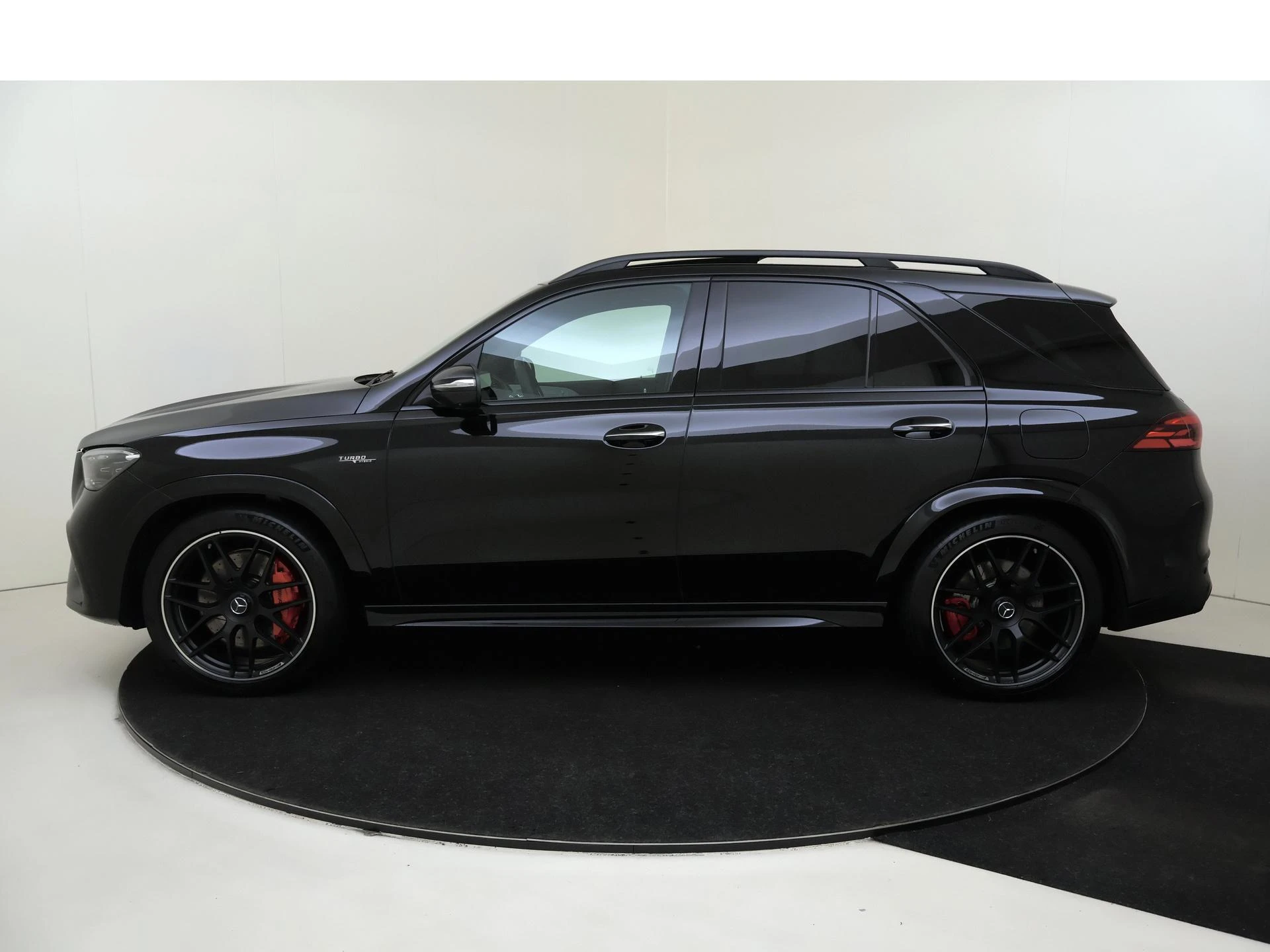 Mercedes-Benz-GLE-image-6