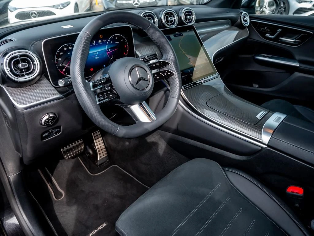 Mercedes-Benz-GLC 300 d-image-7