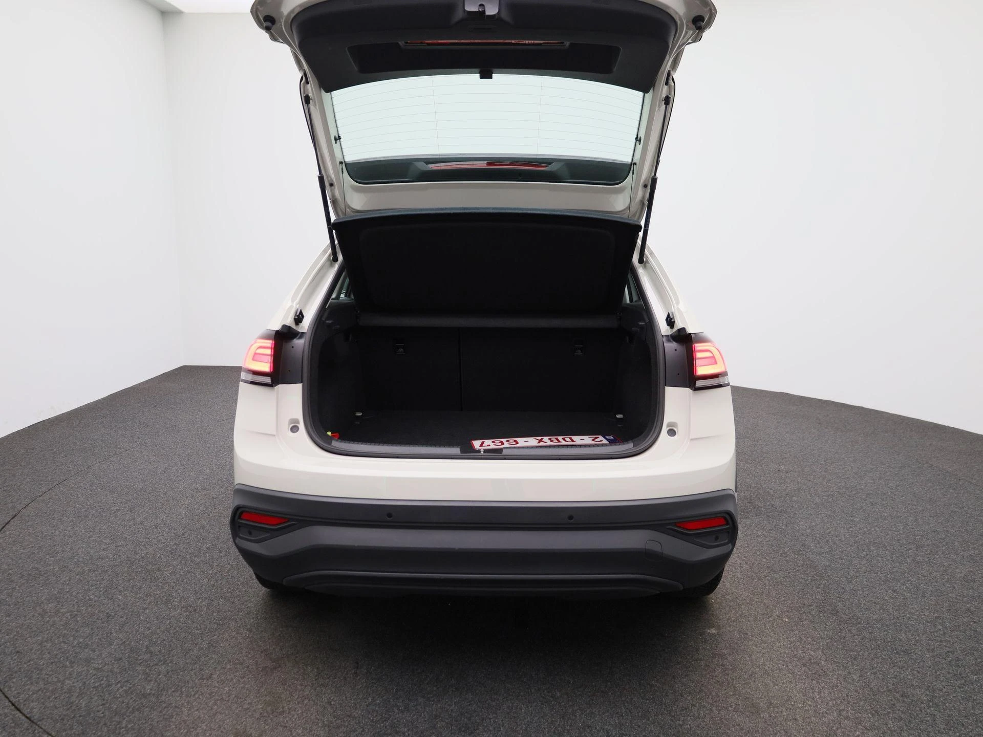Volkswagen-Taigo-image-10