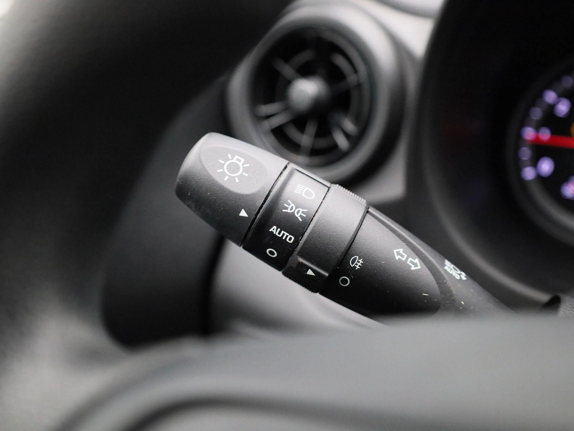 Hyundai-i10-image-17