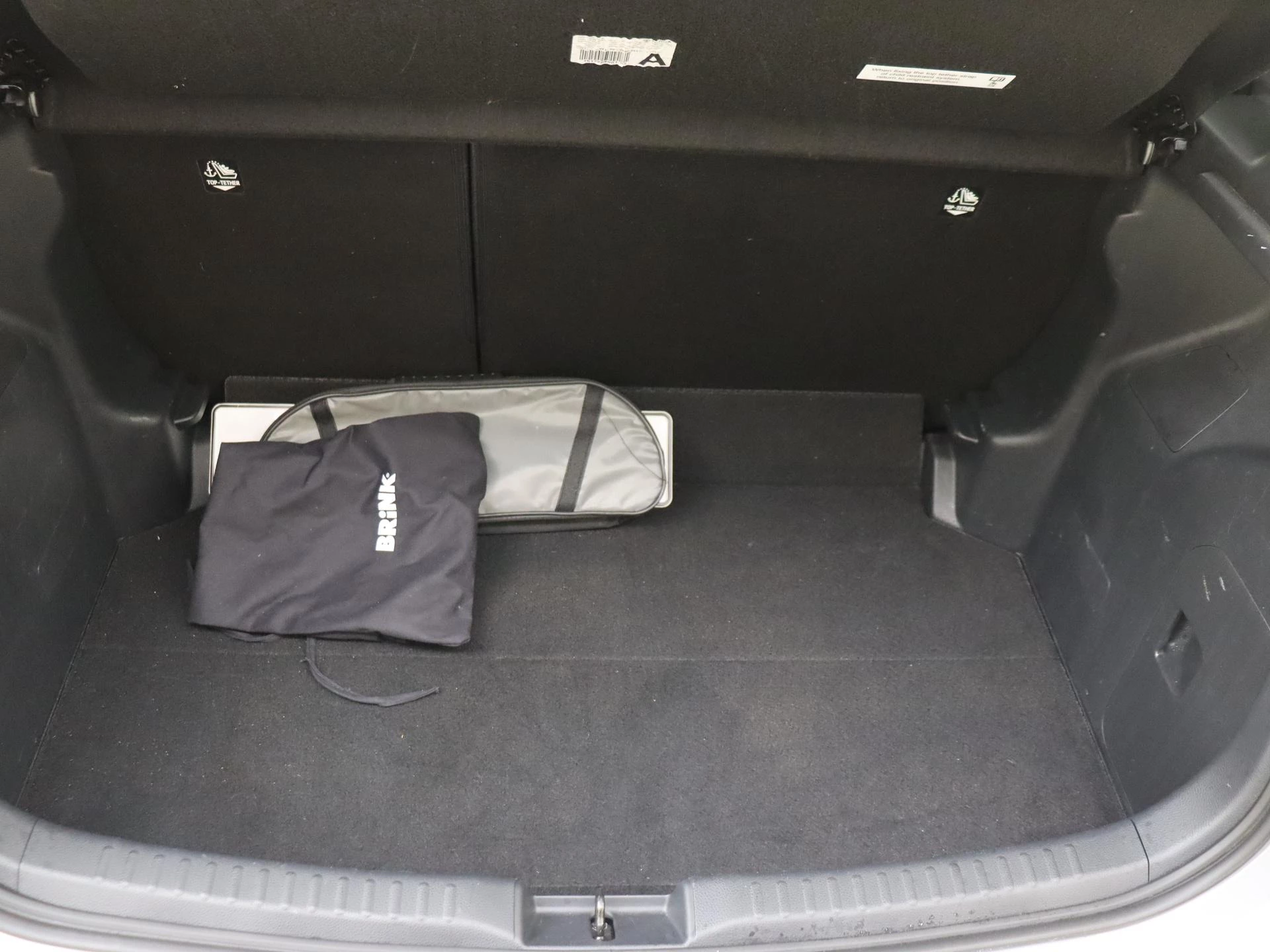 Toyota-Yaris-image-23