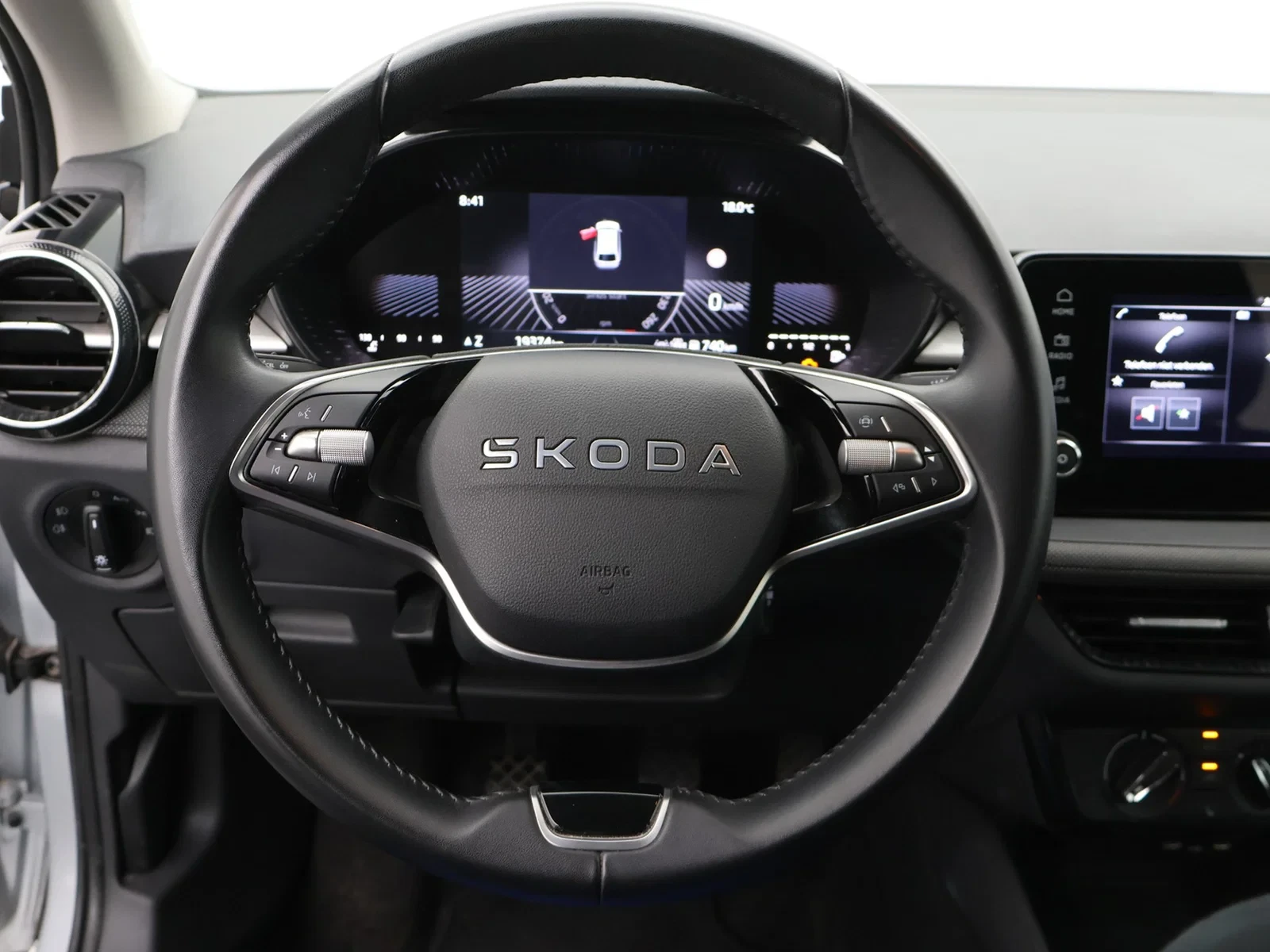 Škoda Fabia Fabia 1.0i Selection *APP CONNECT*PDC*ZETELVERWARMING*DIGITAL DASHBOARD*...