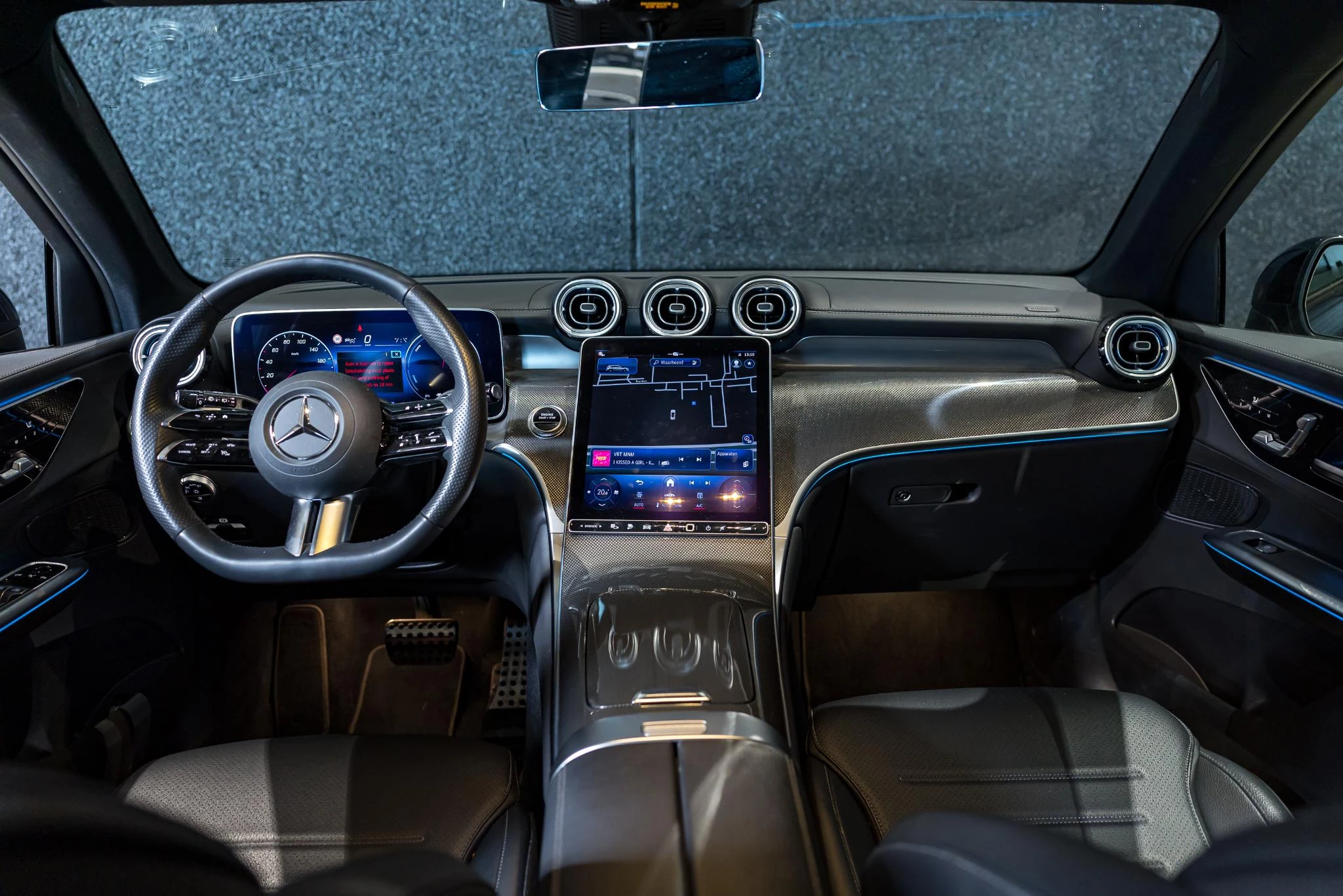Mercedes-Benz GLC GLC 300 e 4MATIC AMG Line Line