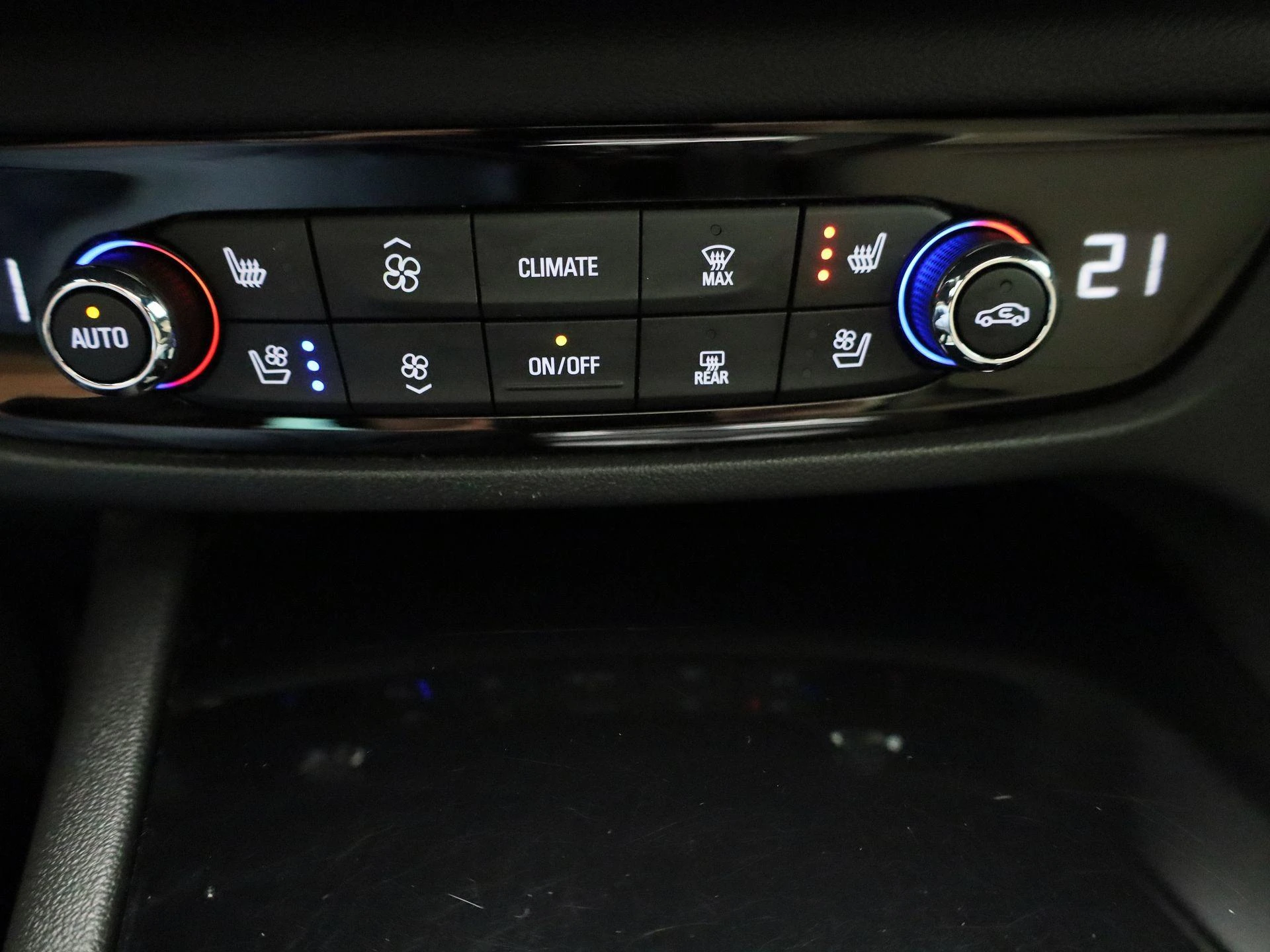 Opel-Insignia-image-20