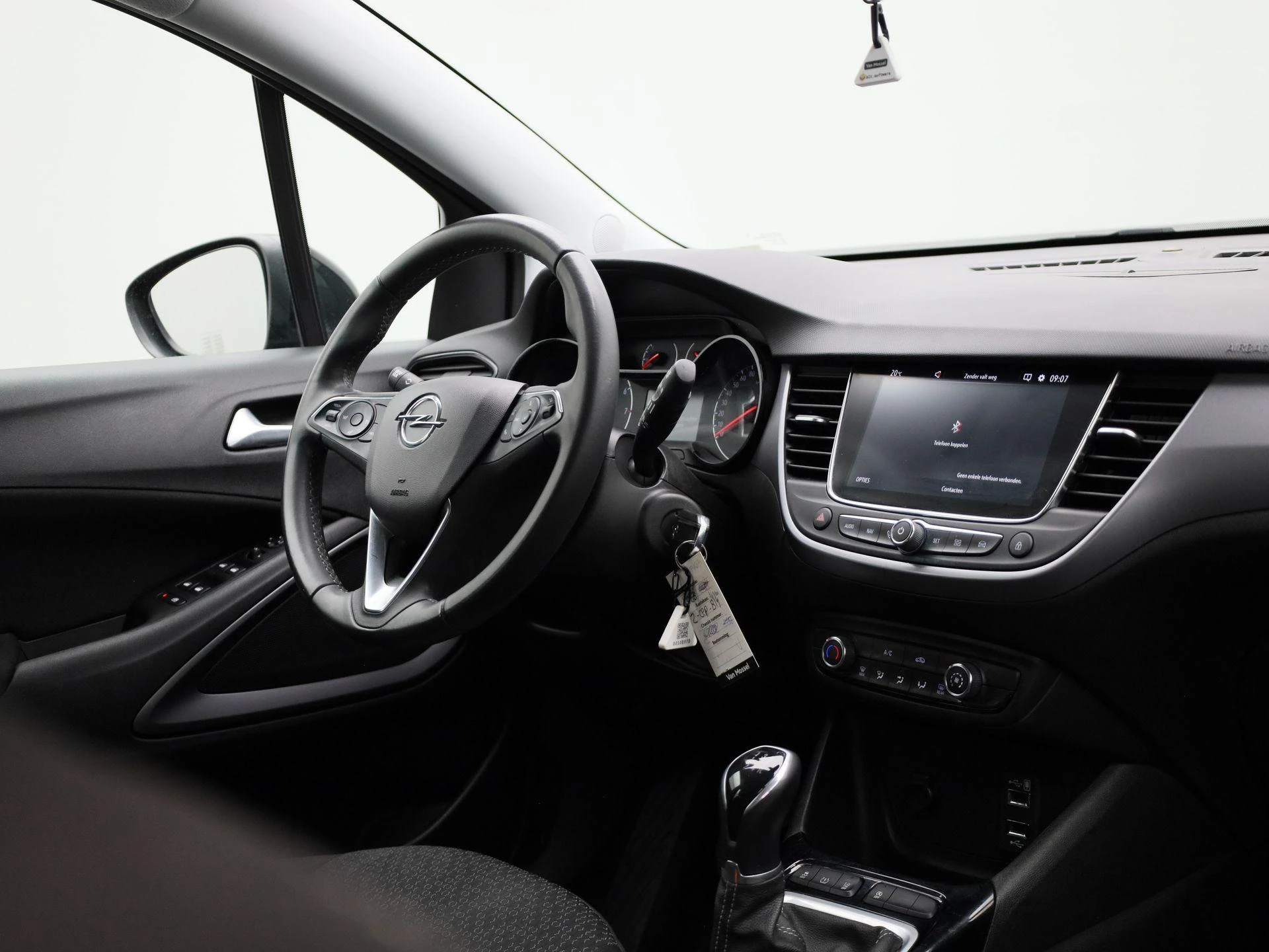 Opel-Crossland-image-33