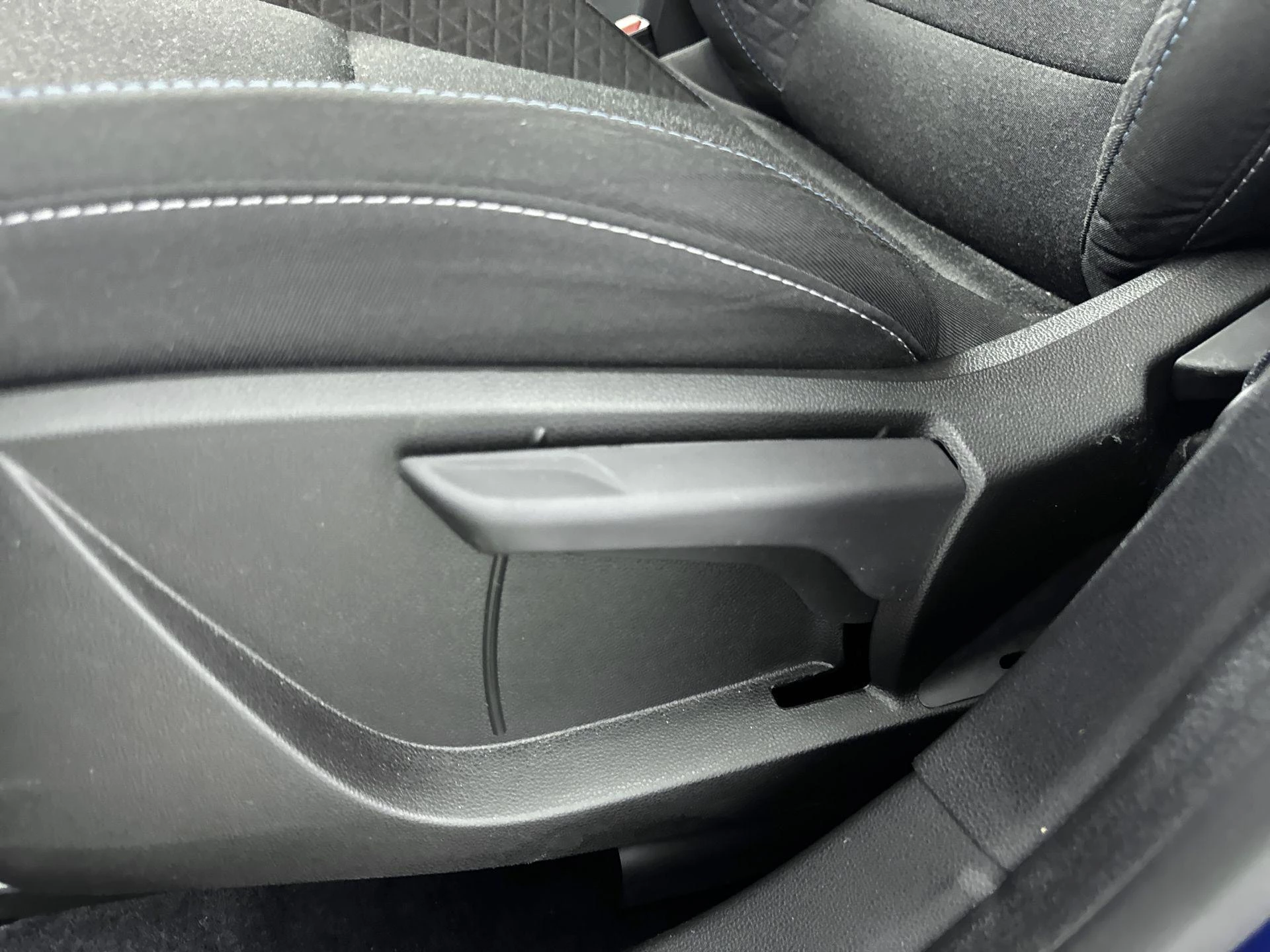 Renault-Captur-image-14