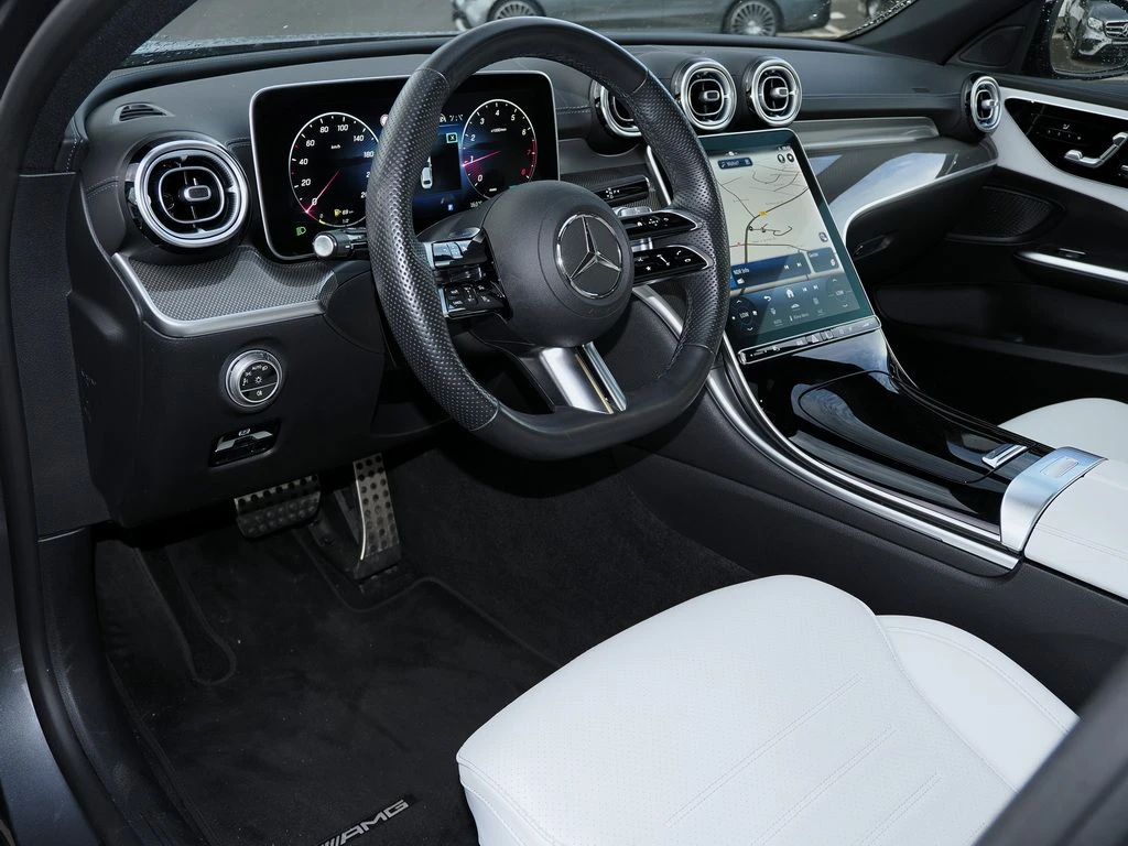 Mercedes-Benz-C-Klasse 300-image-7