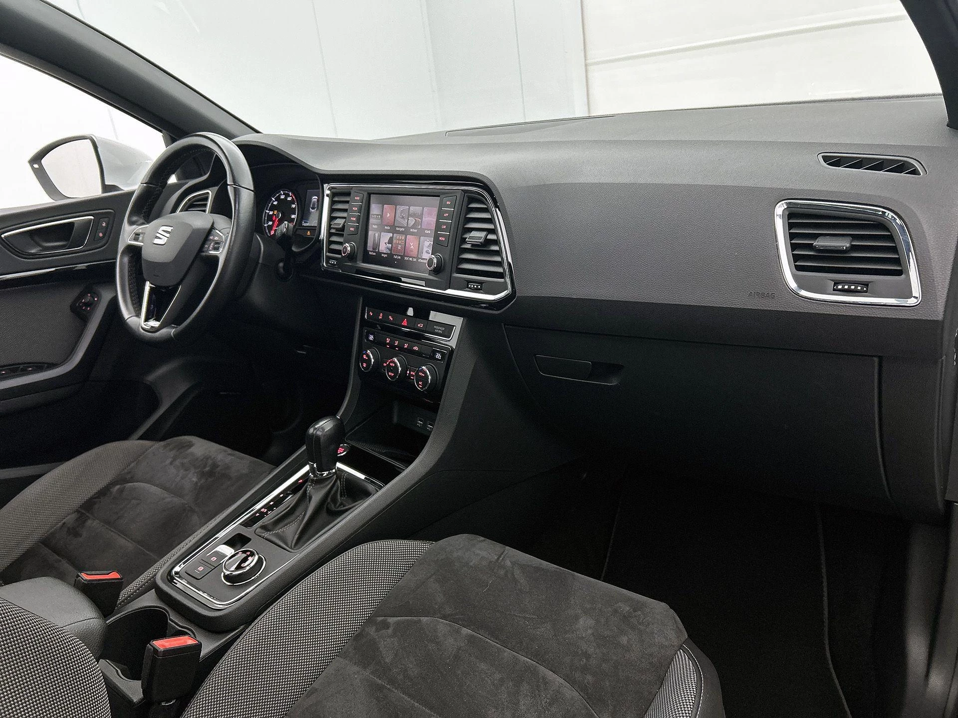 SEAT-Ateca-image-21