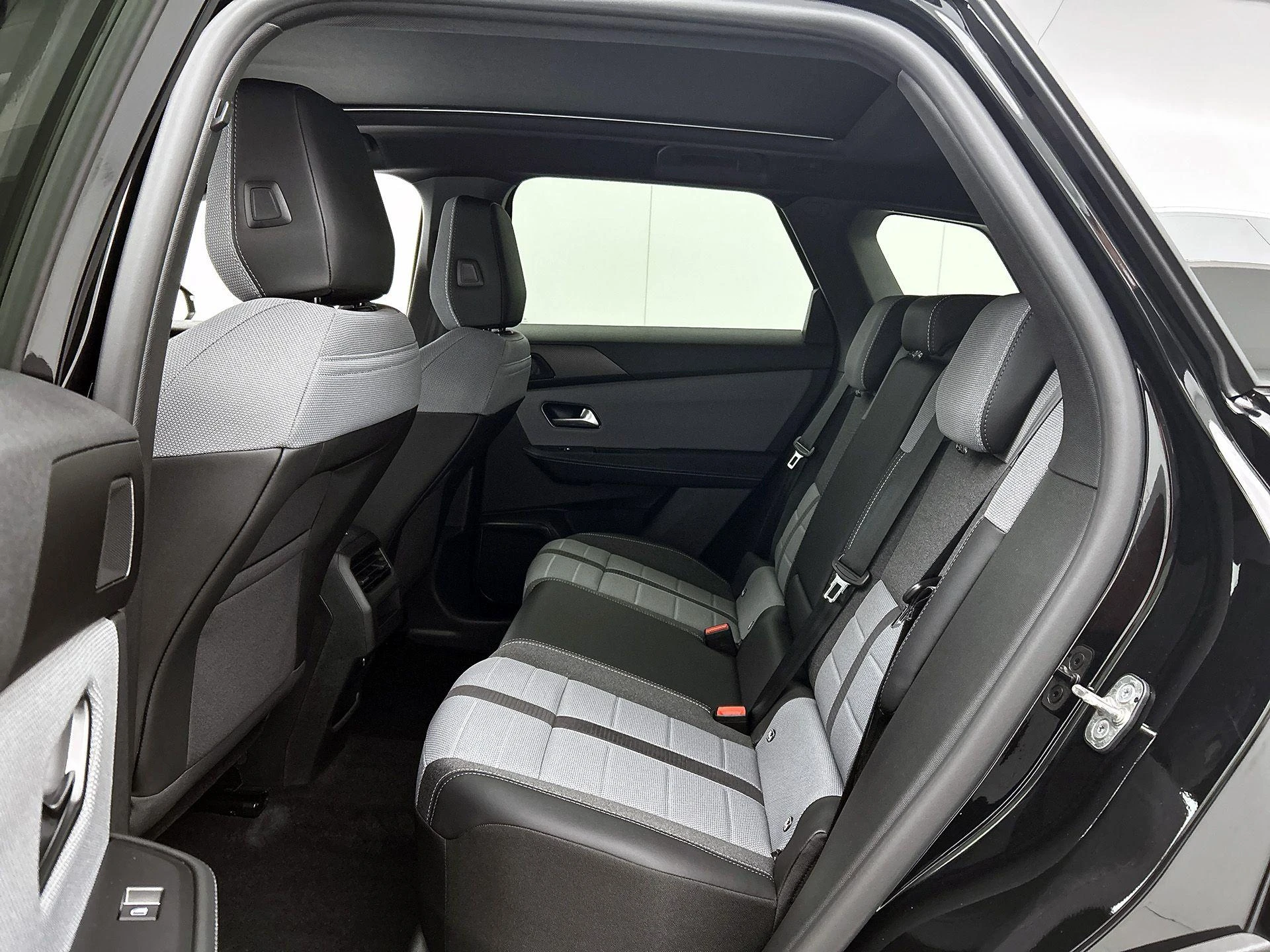 Opel-Grandland-image-26
