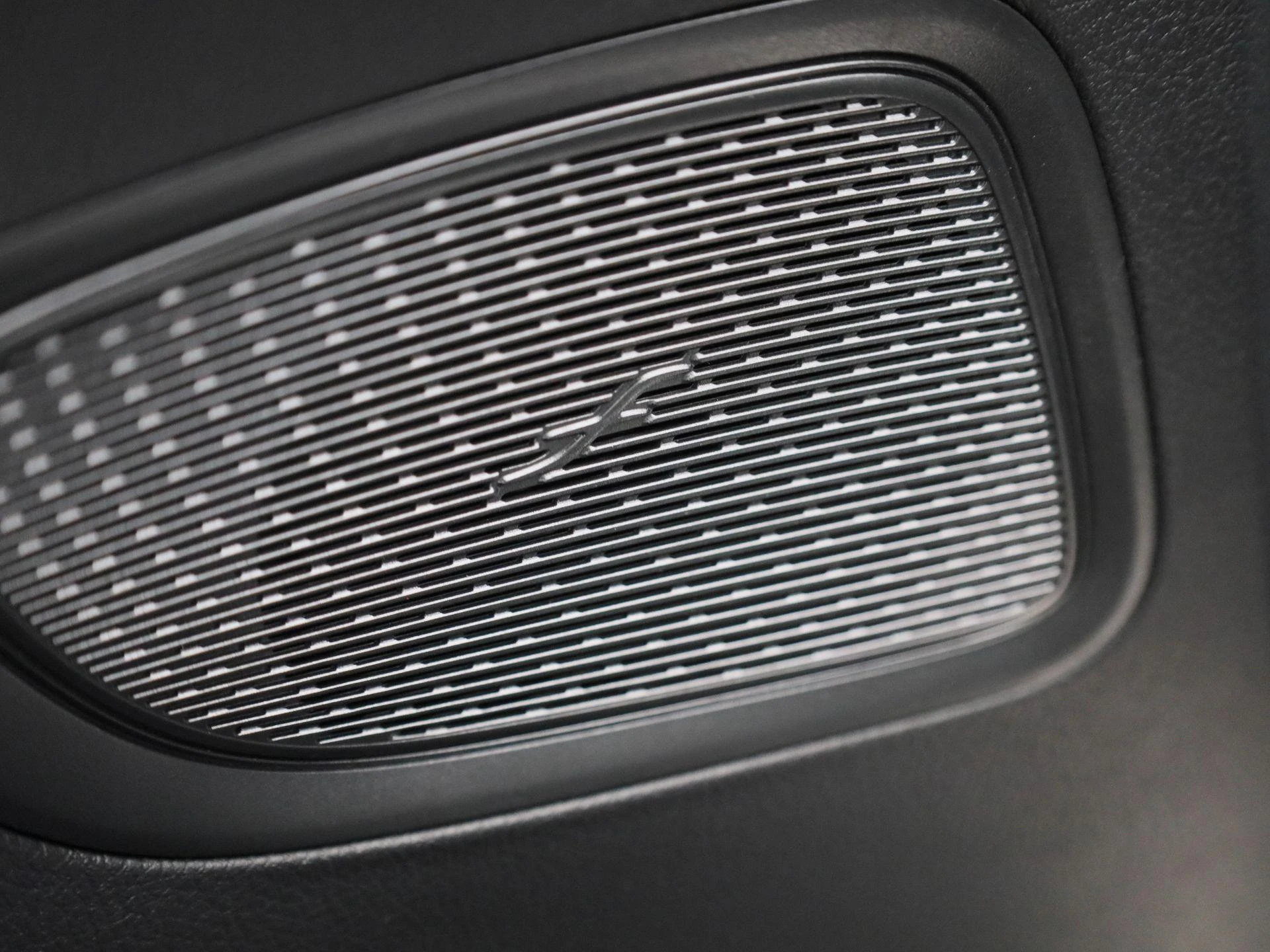 Mercedes-Benz-Classe C-image-38