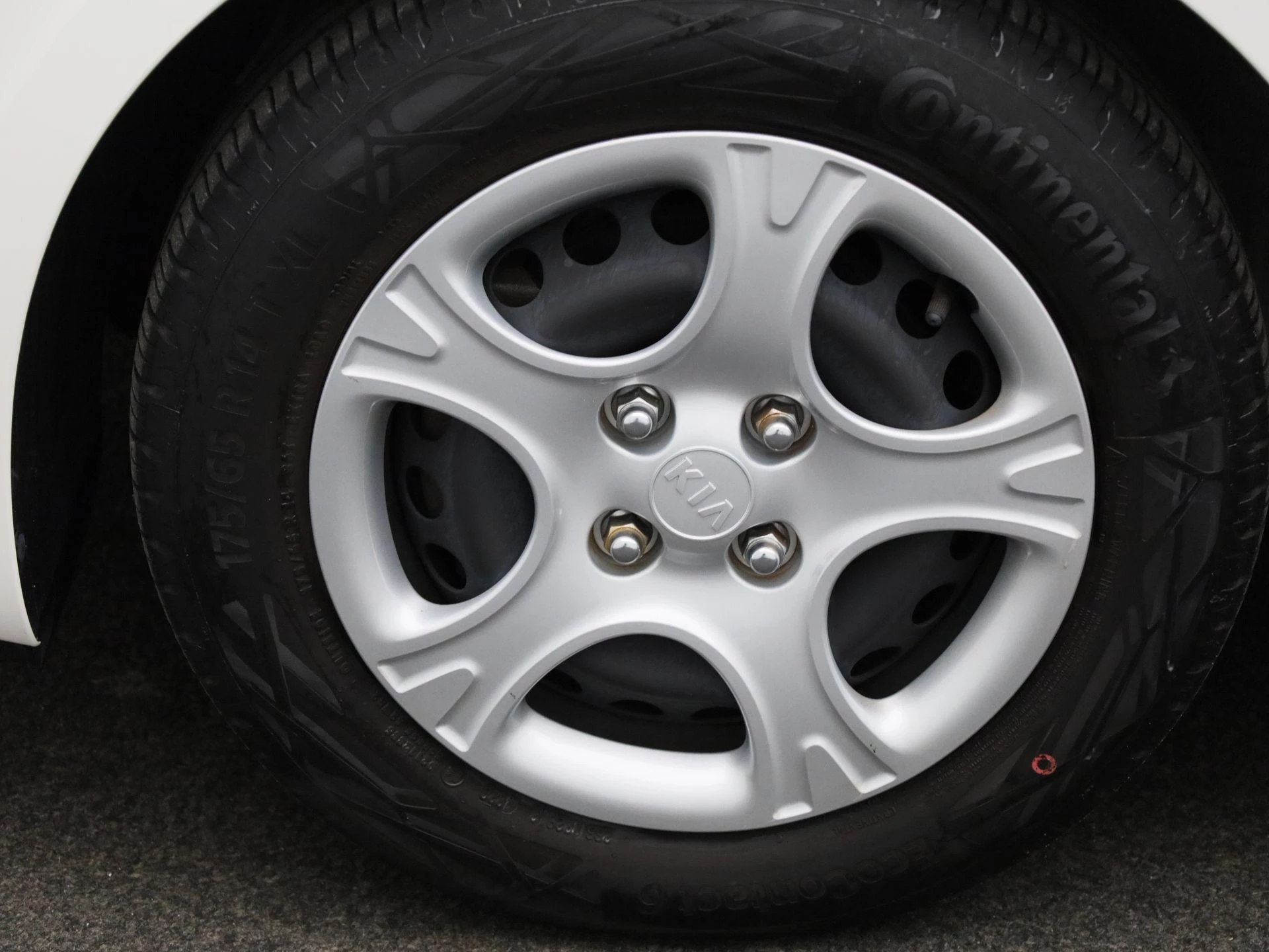 Kia-Picanto-image-11