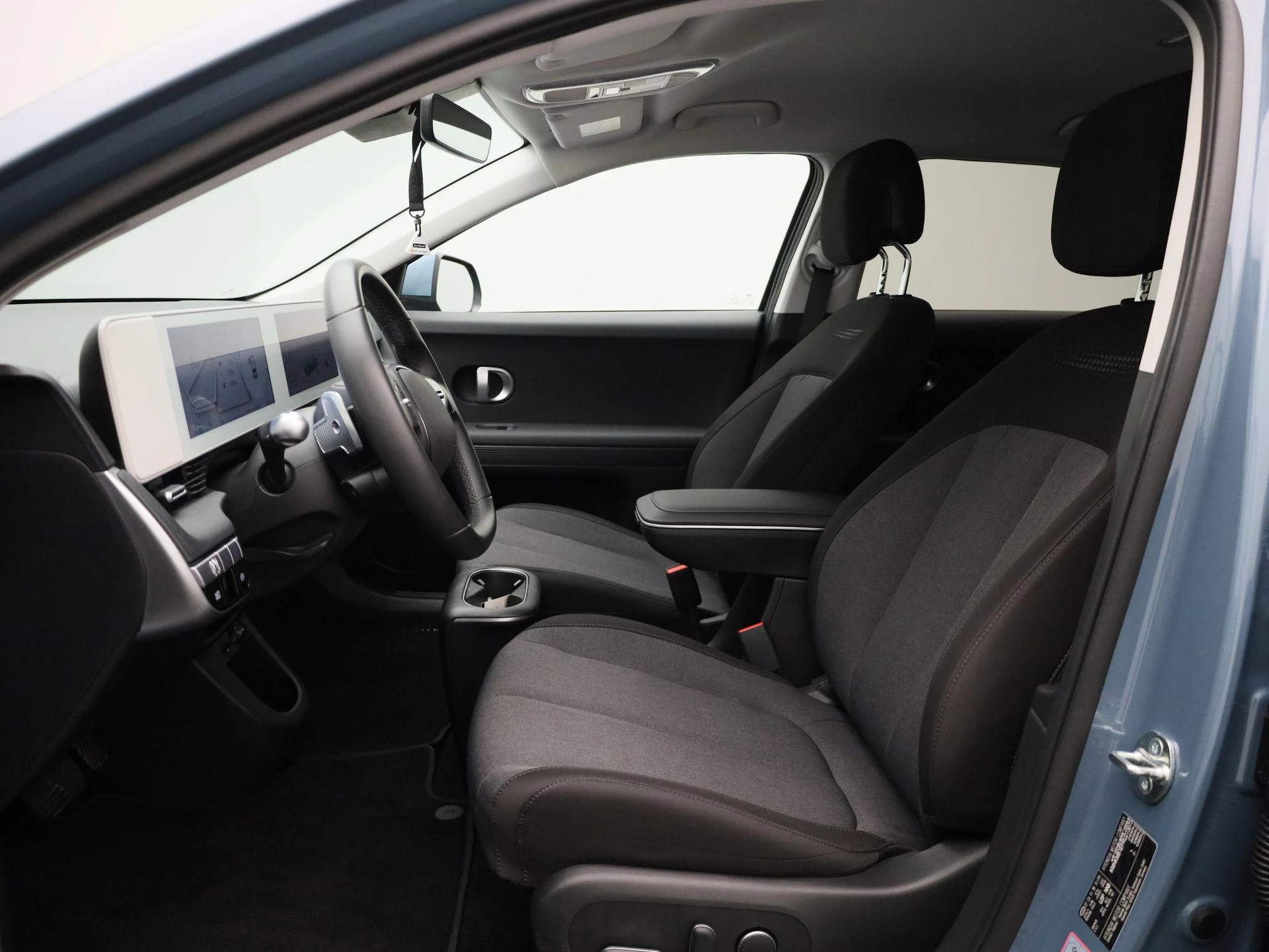 Hyundai-IONIQ 5-image-8