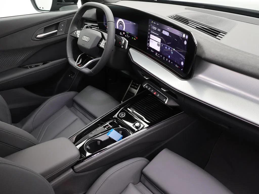 Audi-Q3-image-2