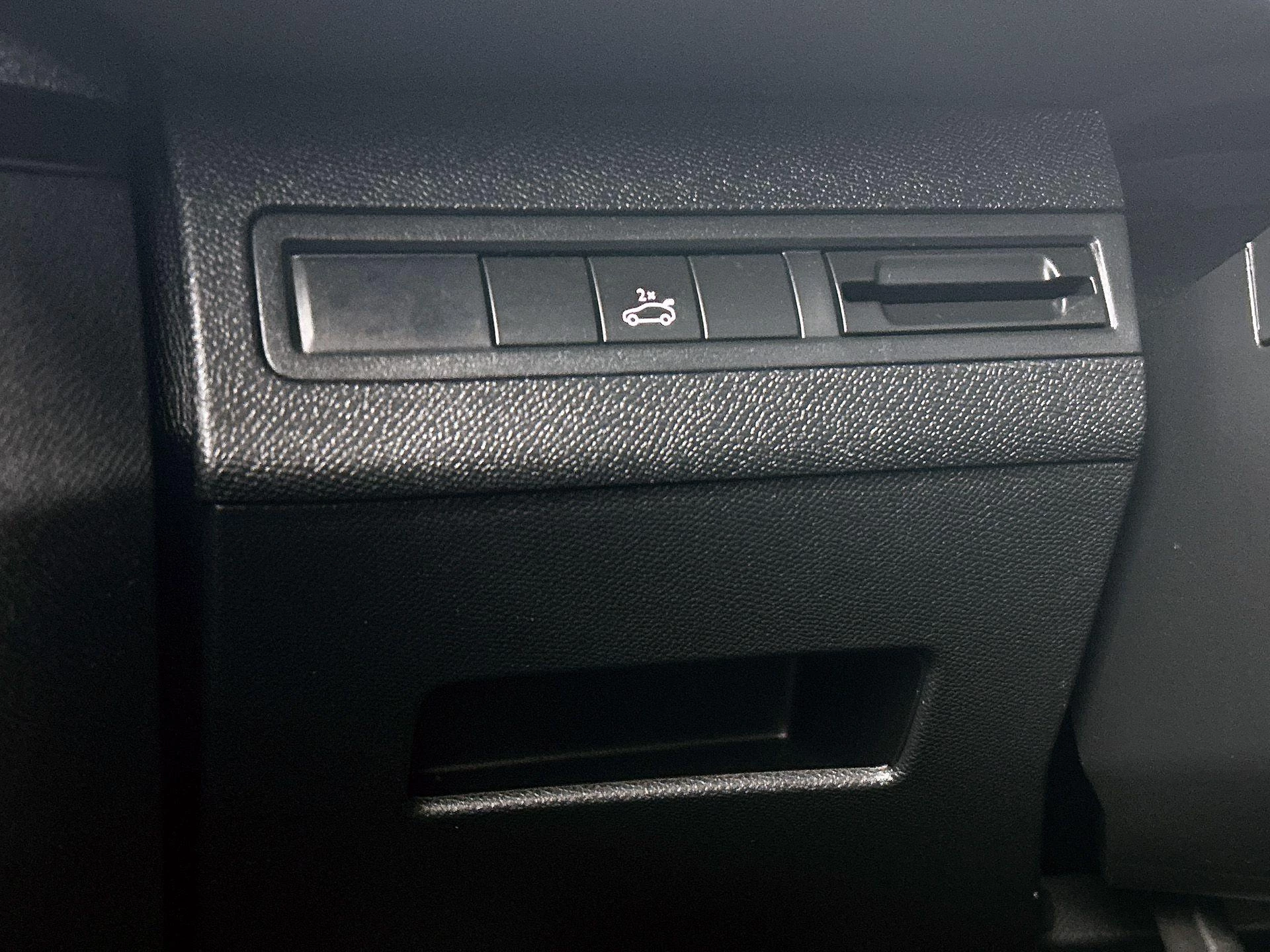 Peugeot-3008-image-14