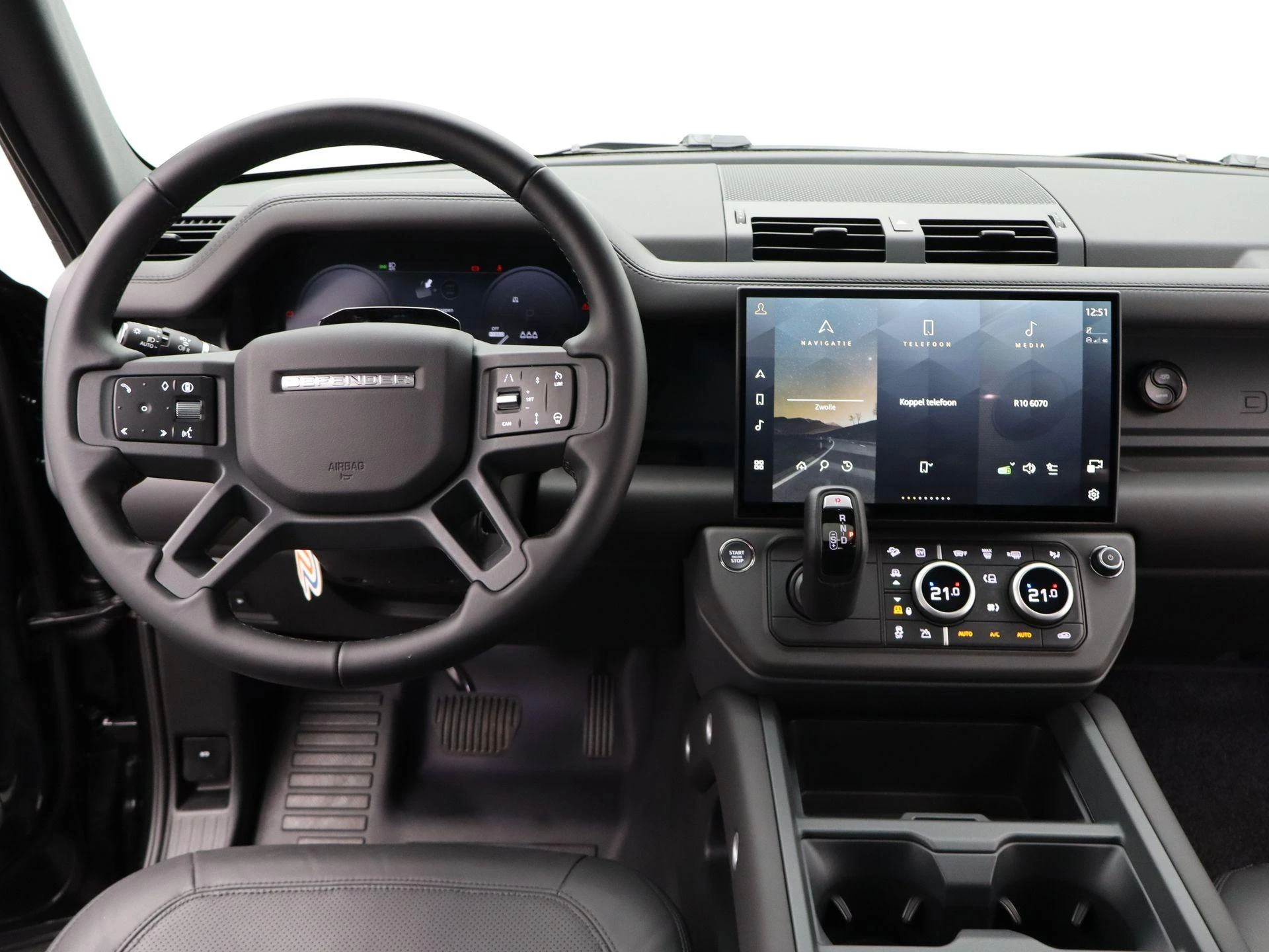 Land Rover Defender 110 2.0 P300e 110 X-Dynamic HSE