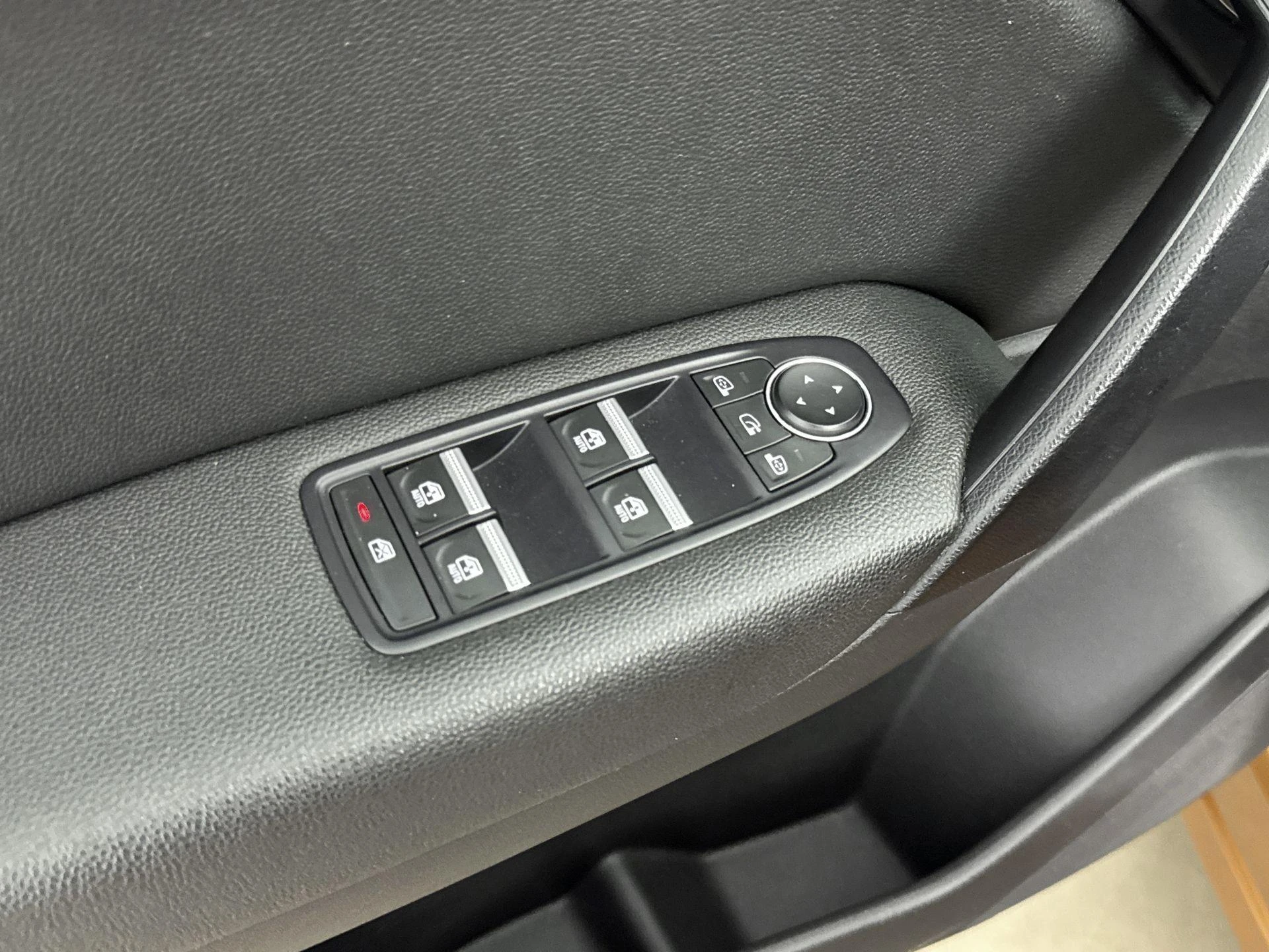 Renault-Captur-image-26