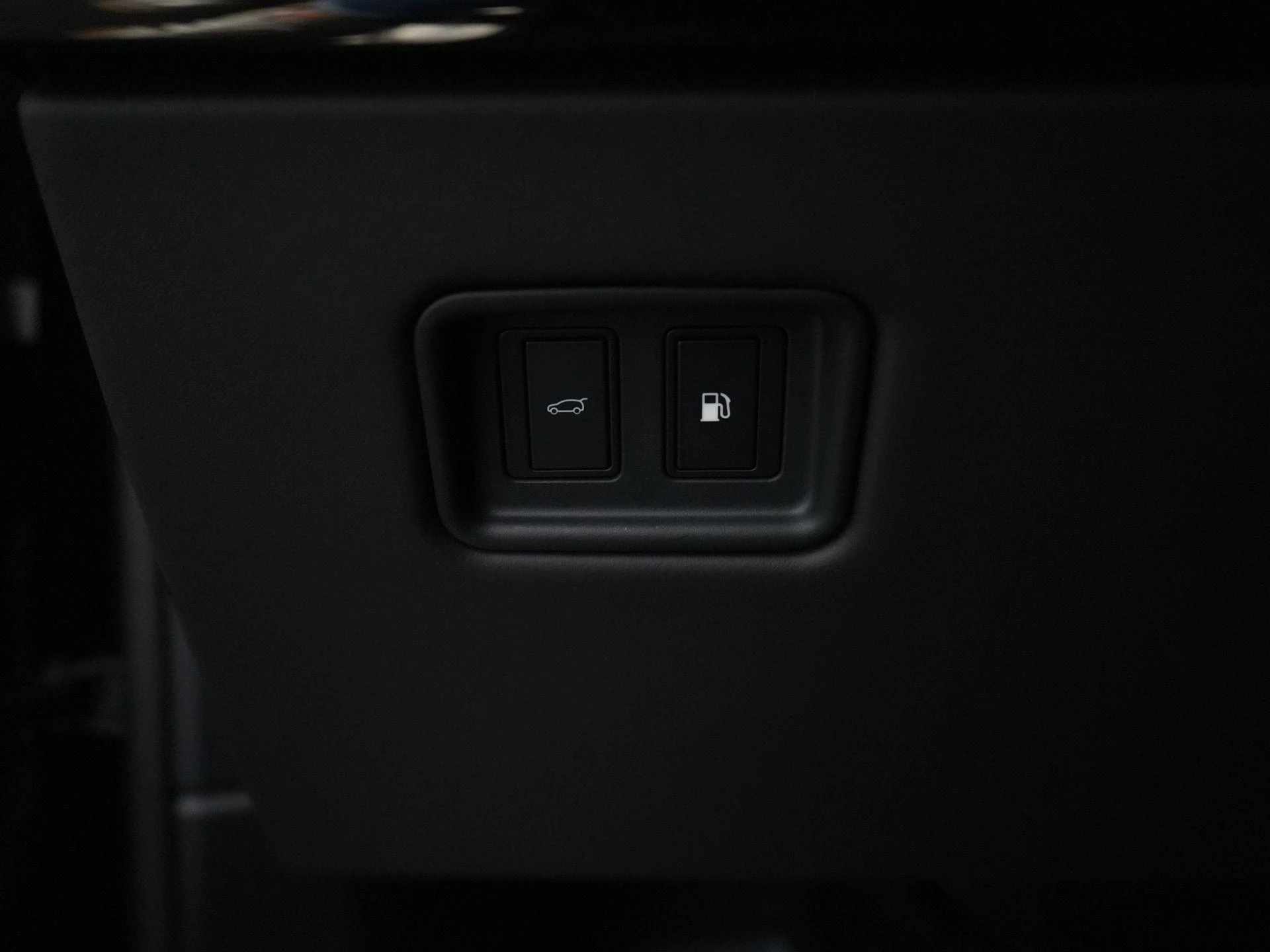 Land Rover-Range Rover Sport-image-16