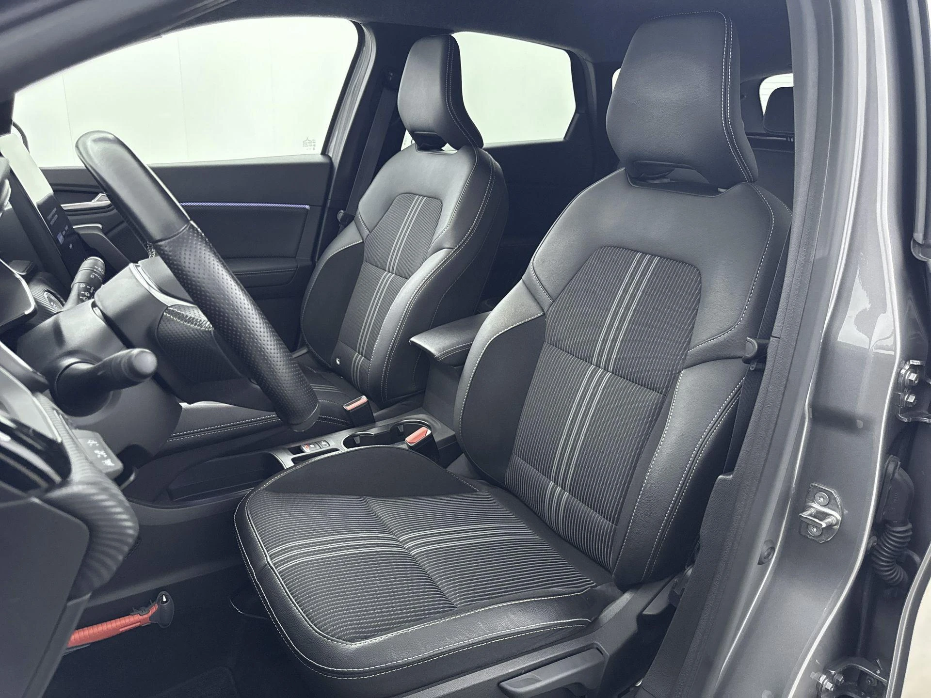 Renault-Captur-image-25