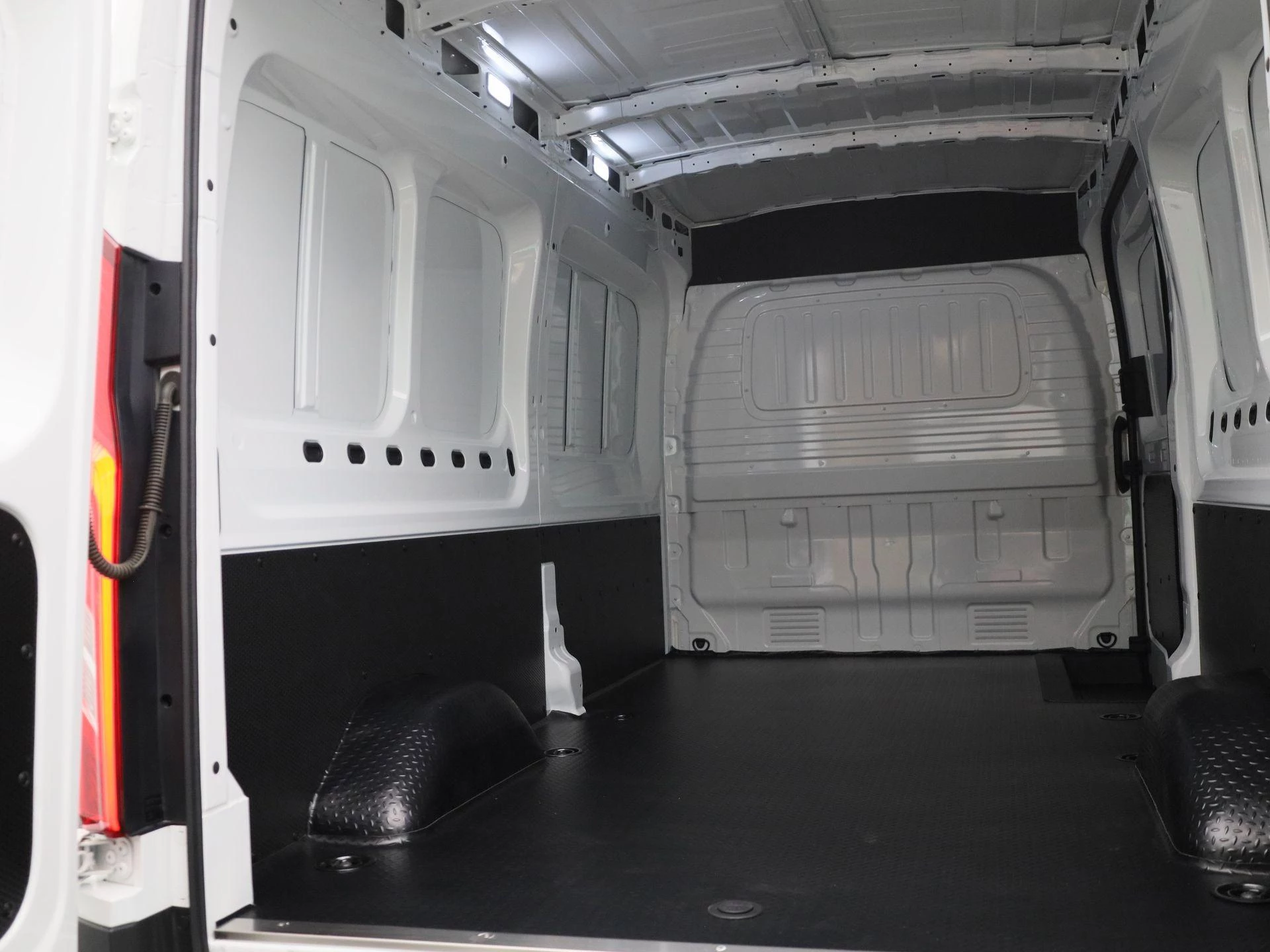 Maxus-eDeliver9-image-16