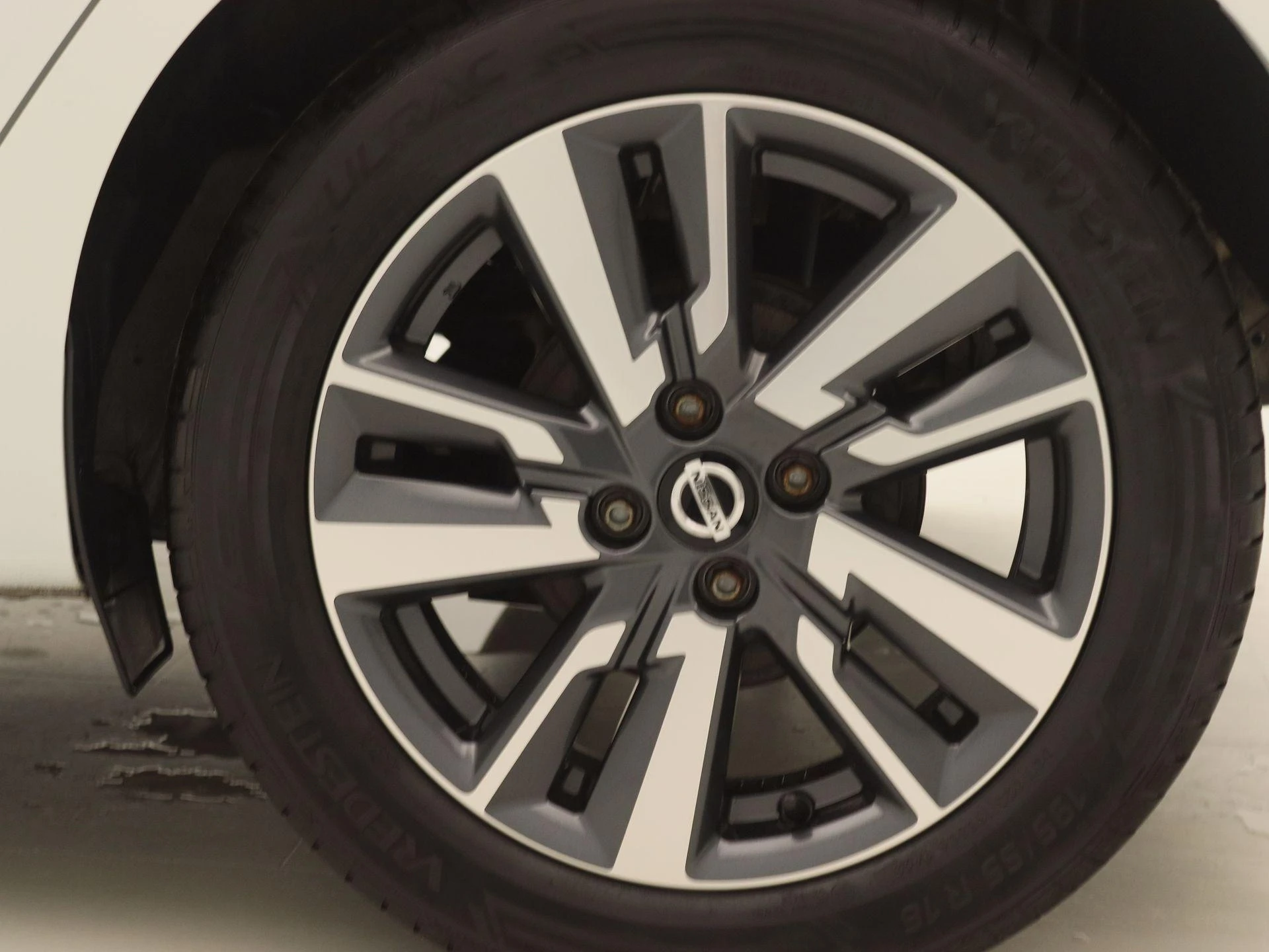 Nissan-Micra-image-15