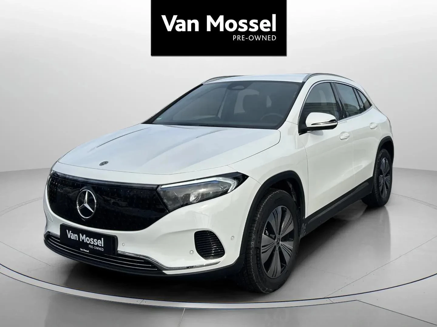 Mercedes-Benz-EQA-image-0