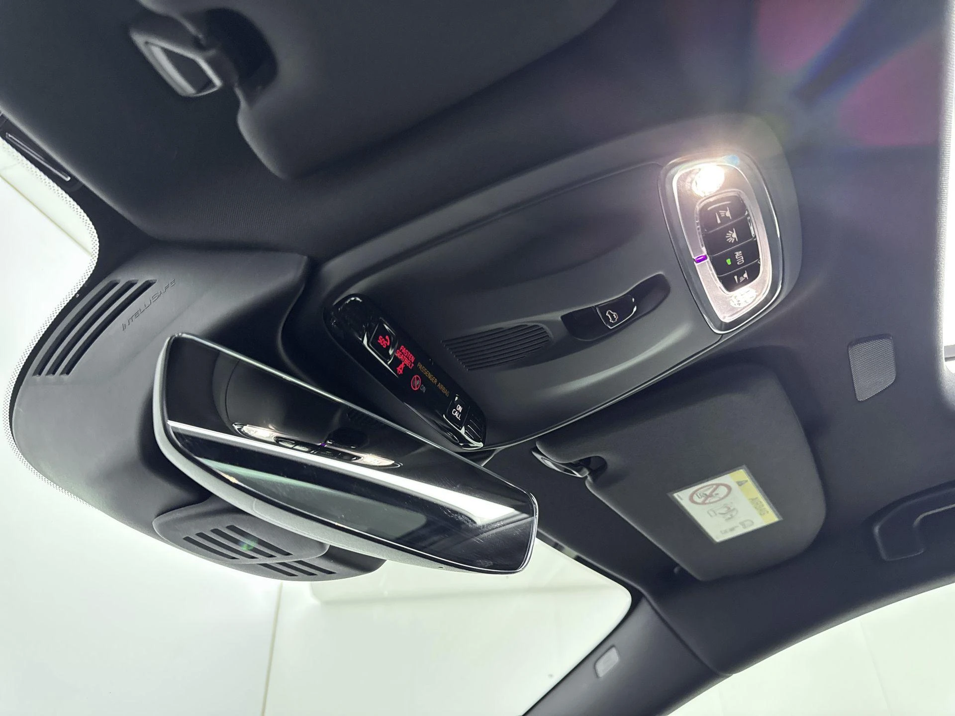 Volvo-V60-image-26