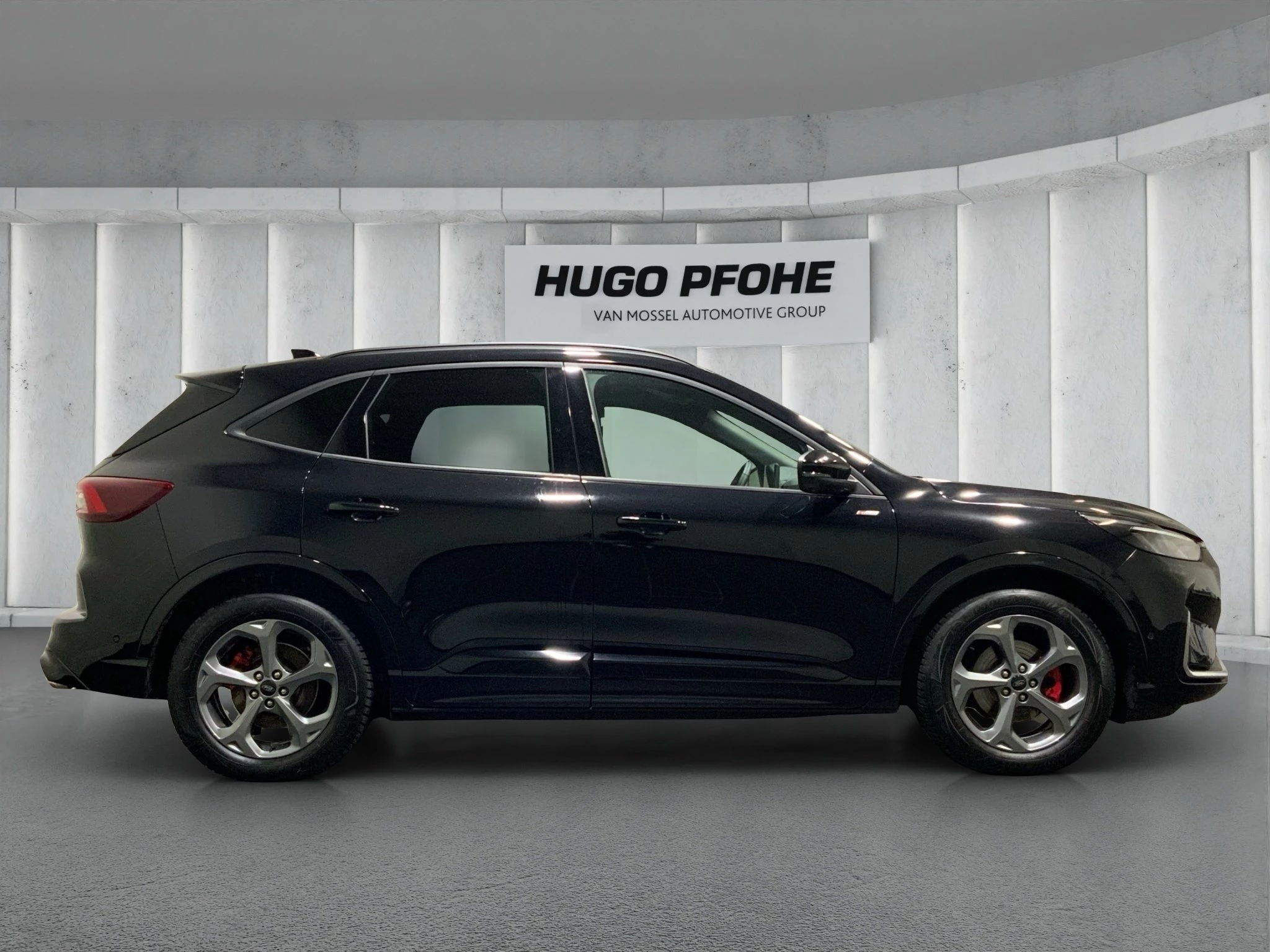 Ford Kuga ST-Line X FHEV*PANO*LED-MATRIX*360GRAD*AHK*ACC*NAVI