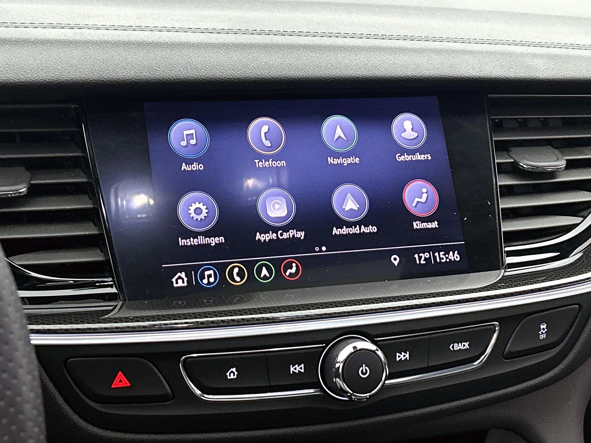 Opel-Insignia-image-24