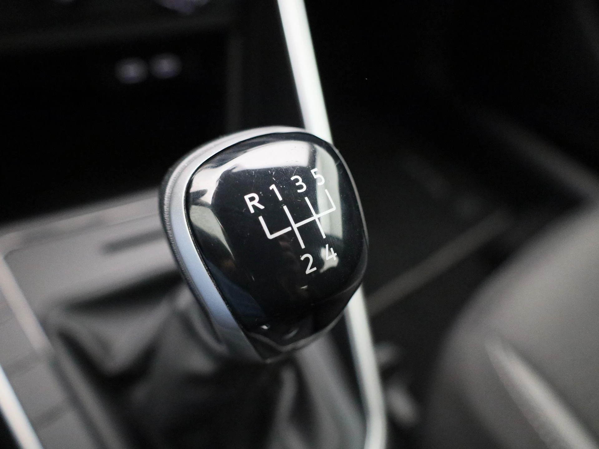 Volkswagen-Taigo-image-24