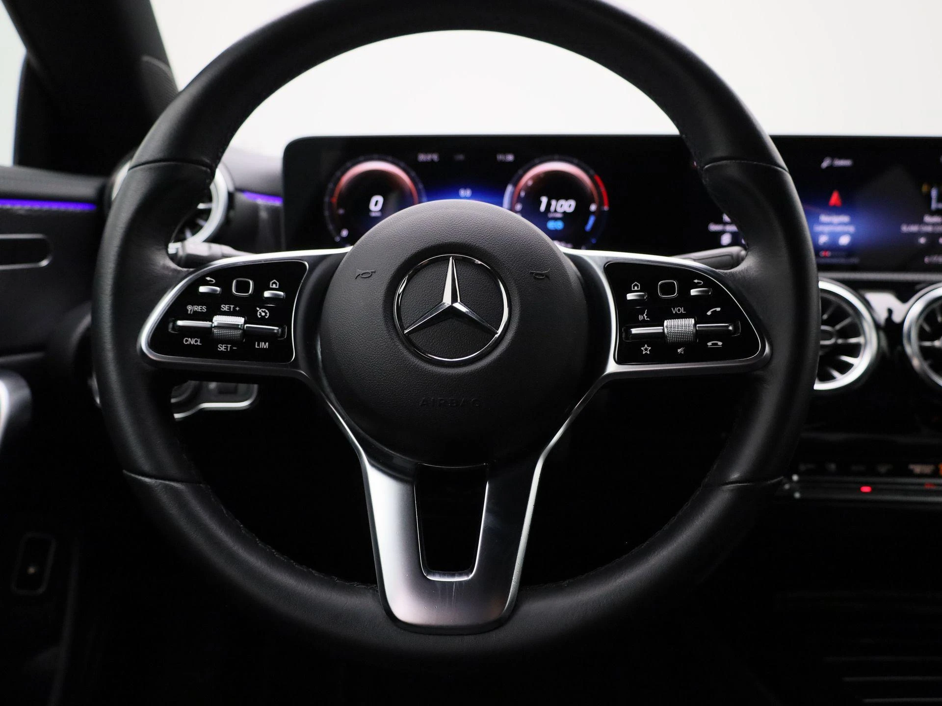 Mercedes-Benz CLA Shooting Brake 250 e Luxury Line
