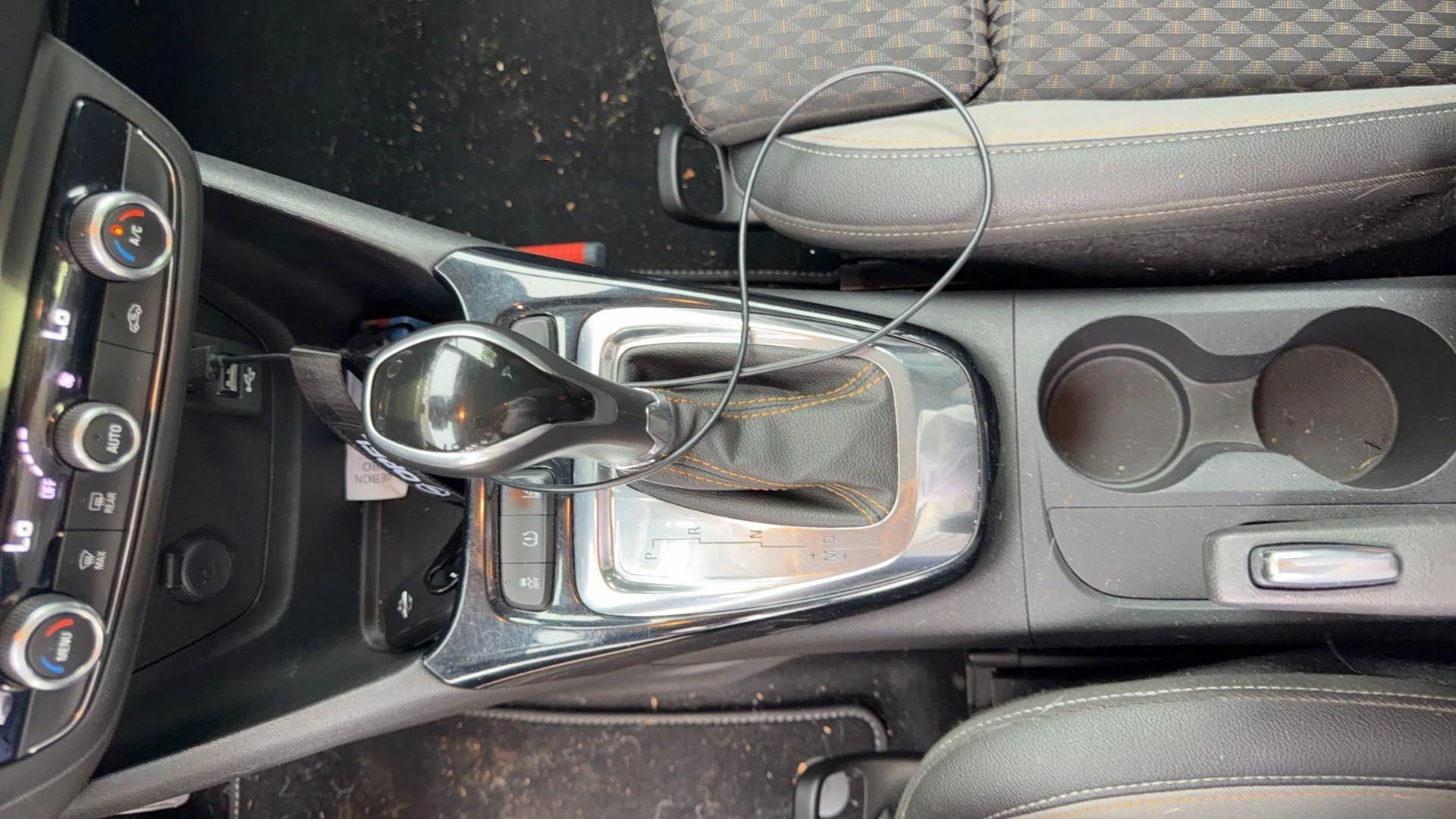 Opel-Crossland X-image-11