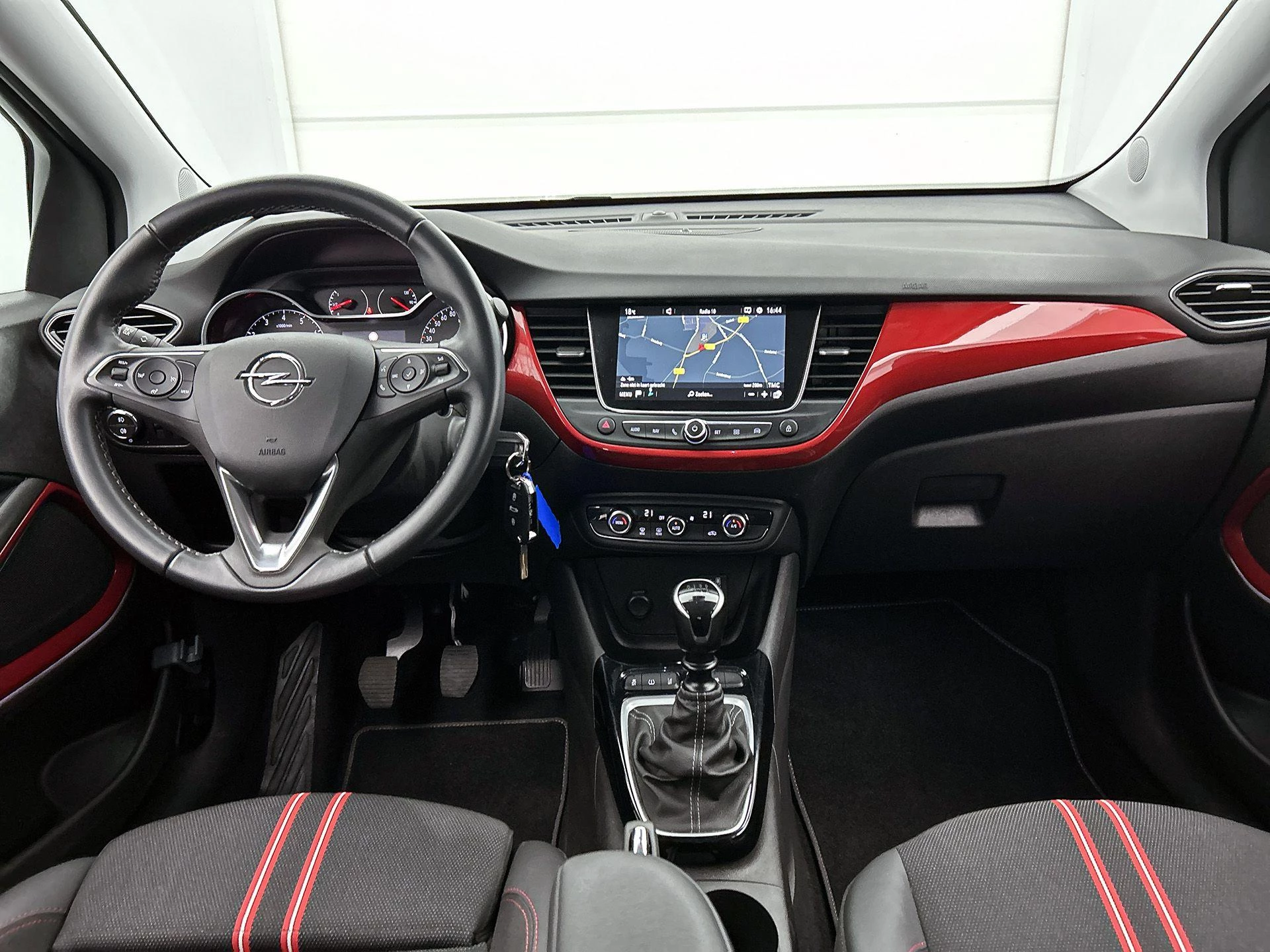 Opel-Crossland-image-21