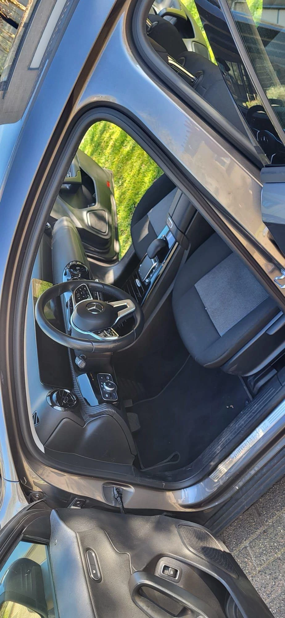 Mercedes-Benz-A-Klasse-image-8