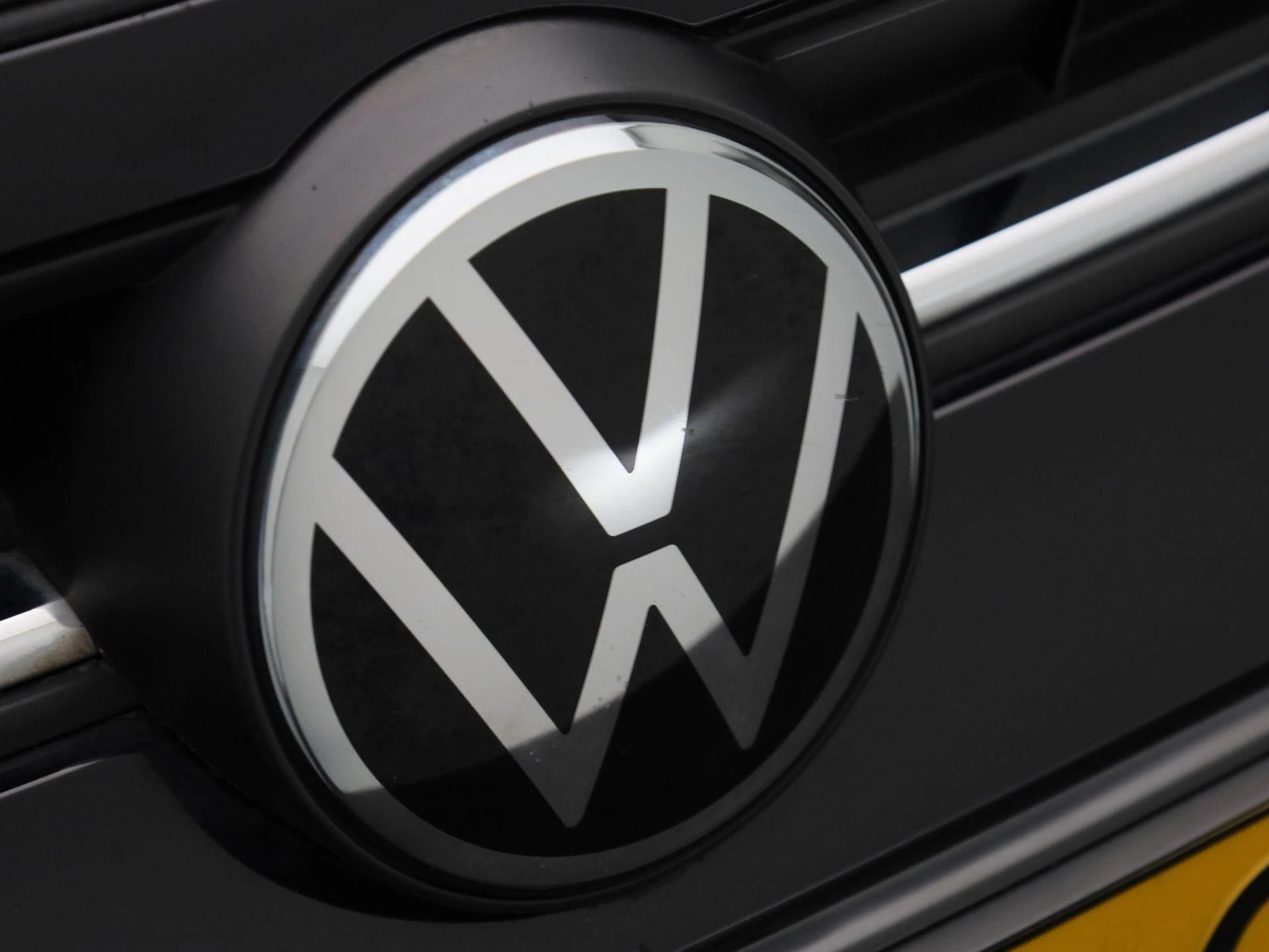 Volkswagen-Polo-image-31