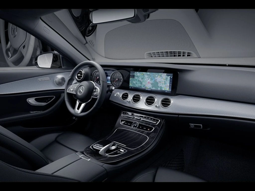 Mercedes-Benz-E-Klasse 400 d-image-12