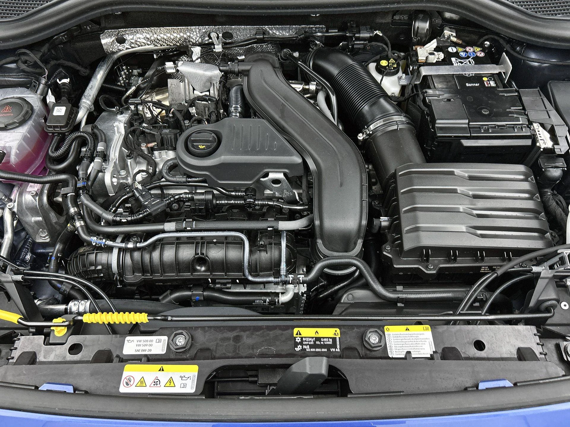 Volkswagen-T-Roc-image-34