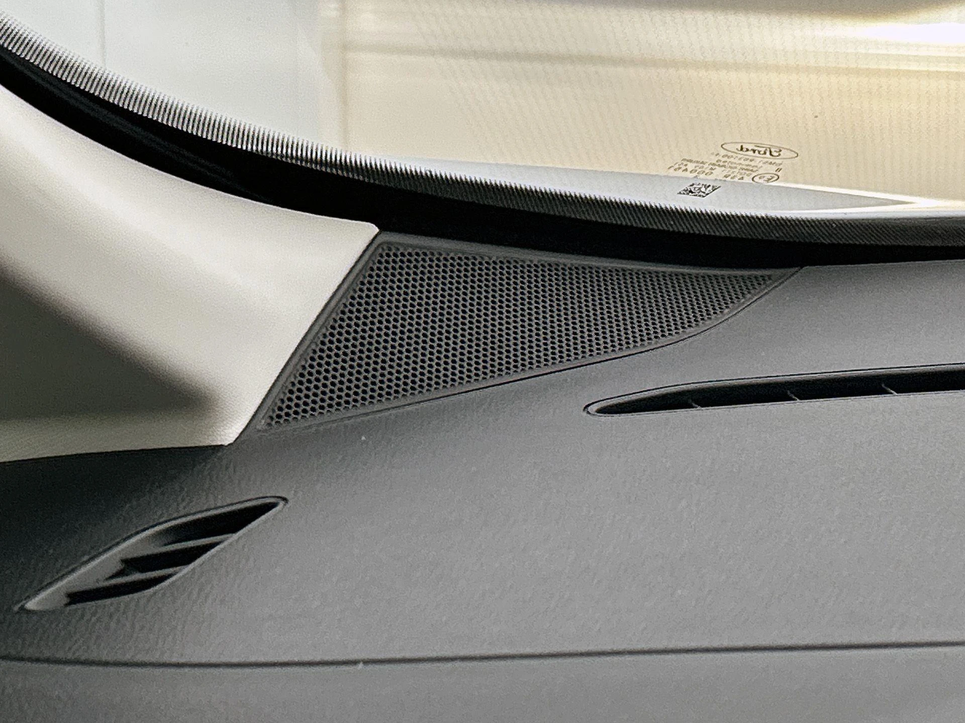 Ford-C-MAX-image-13