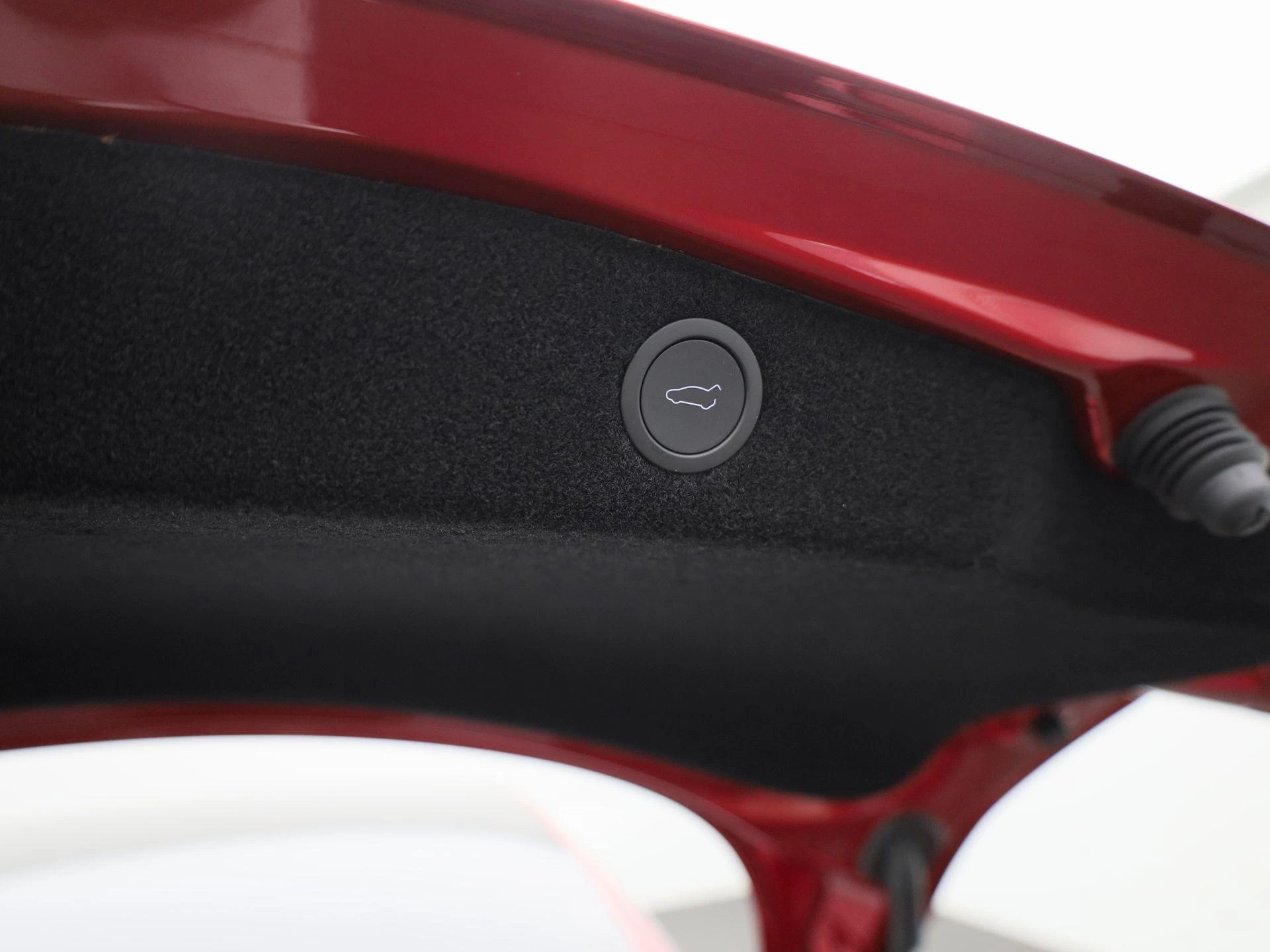 Tesla-Model 3-image-13