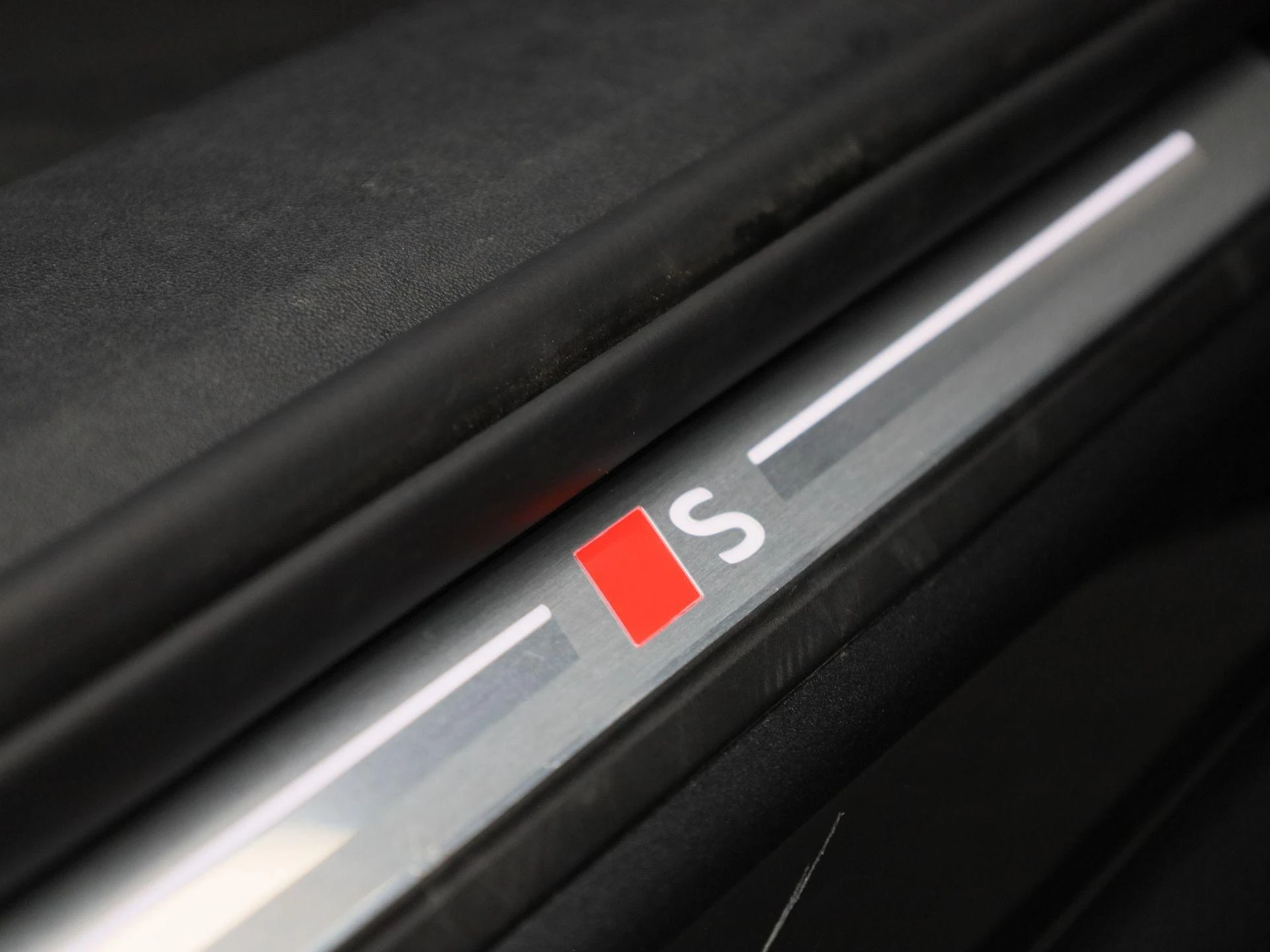 Audi SQ6 e-tron quattro 100 kWh