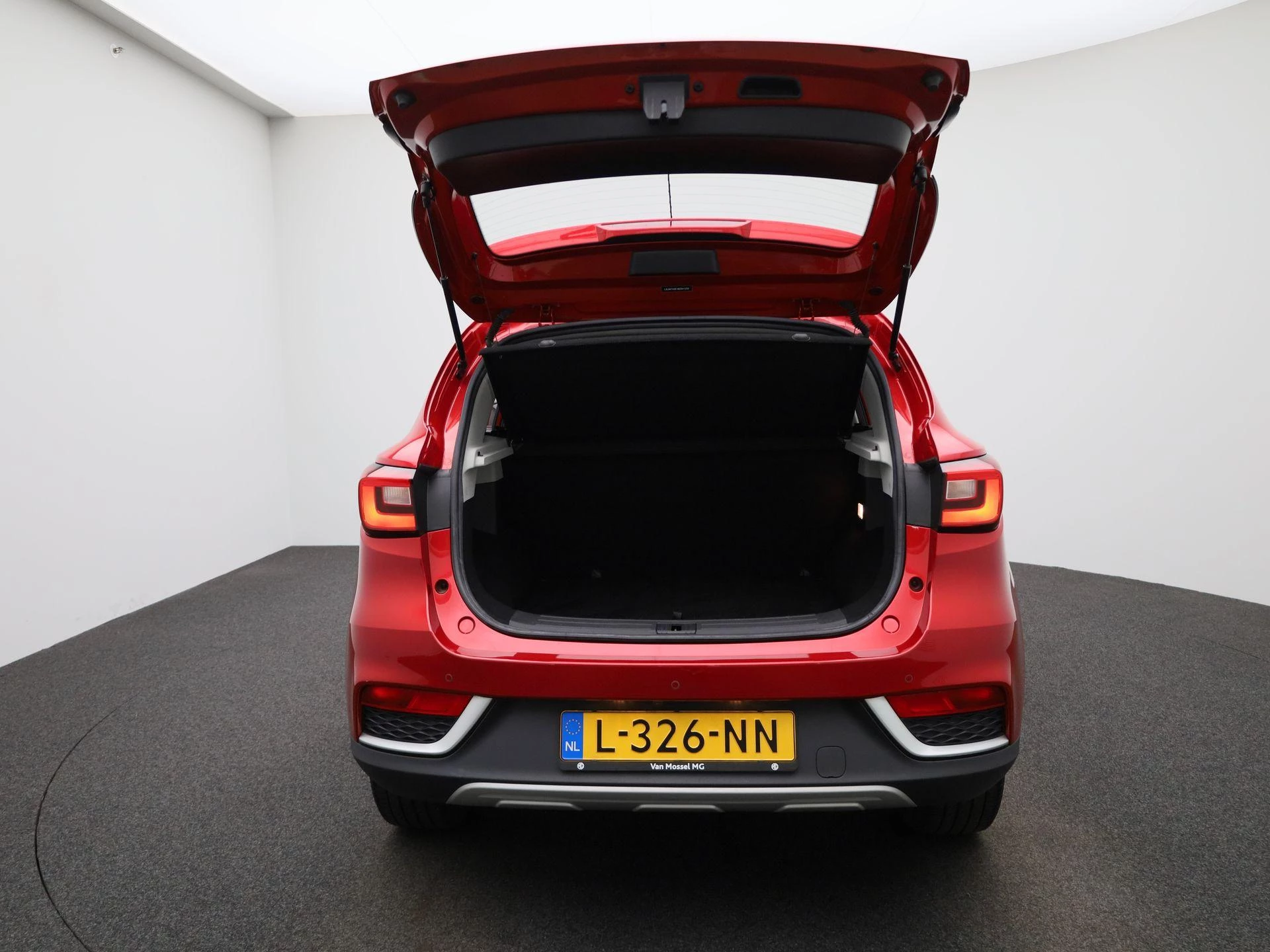 MG-ZS EV-image-11