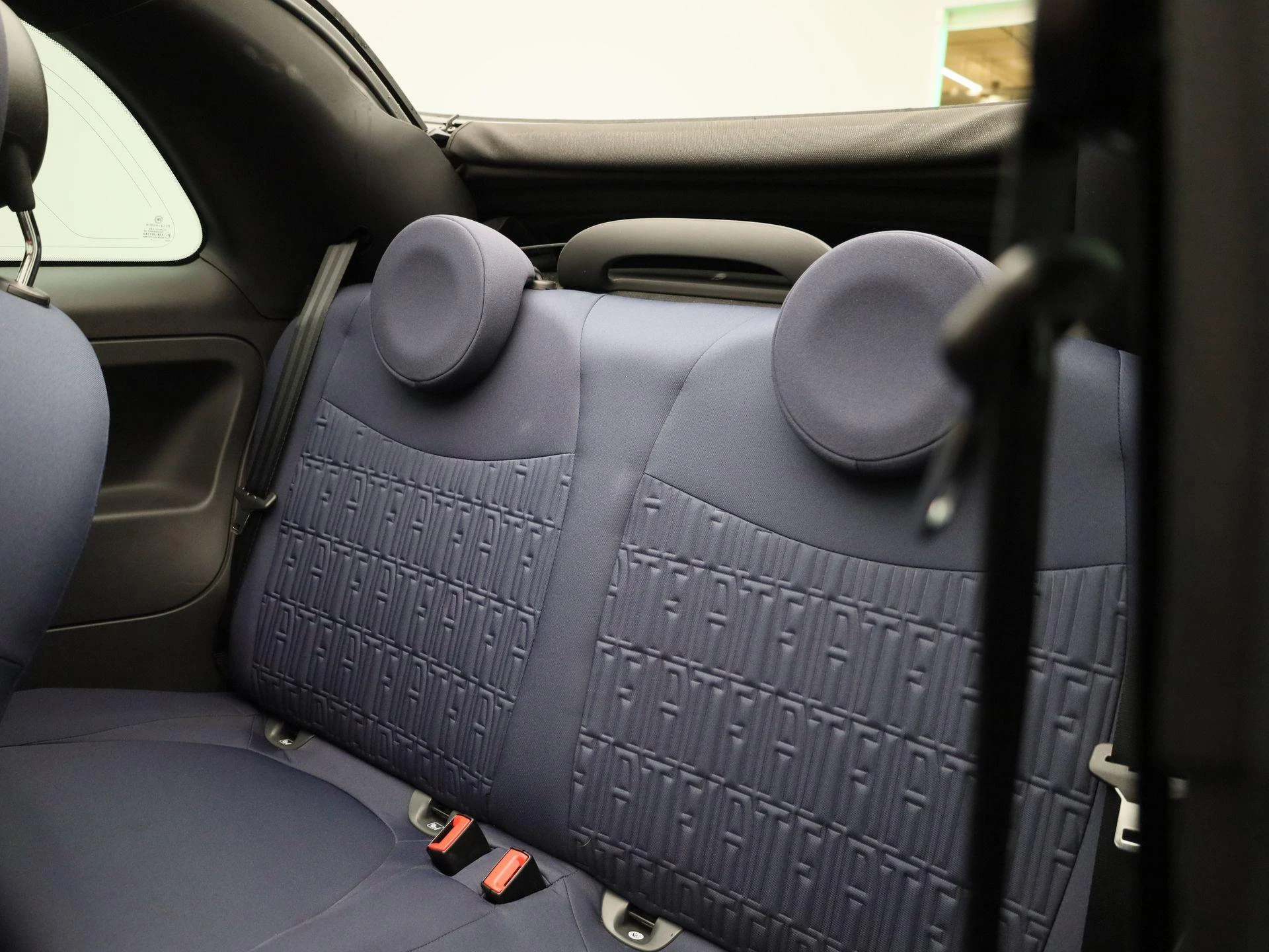 Fiat-500C-image-9