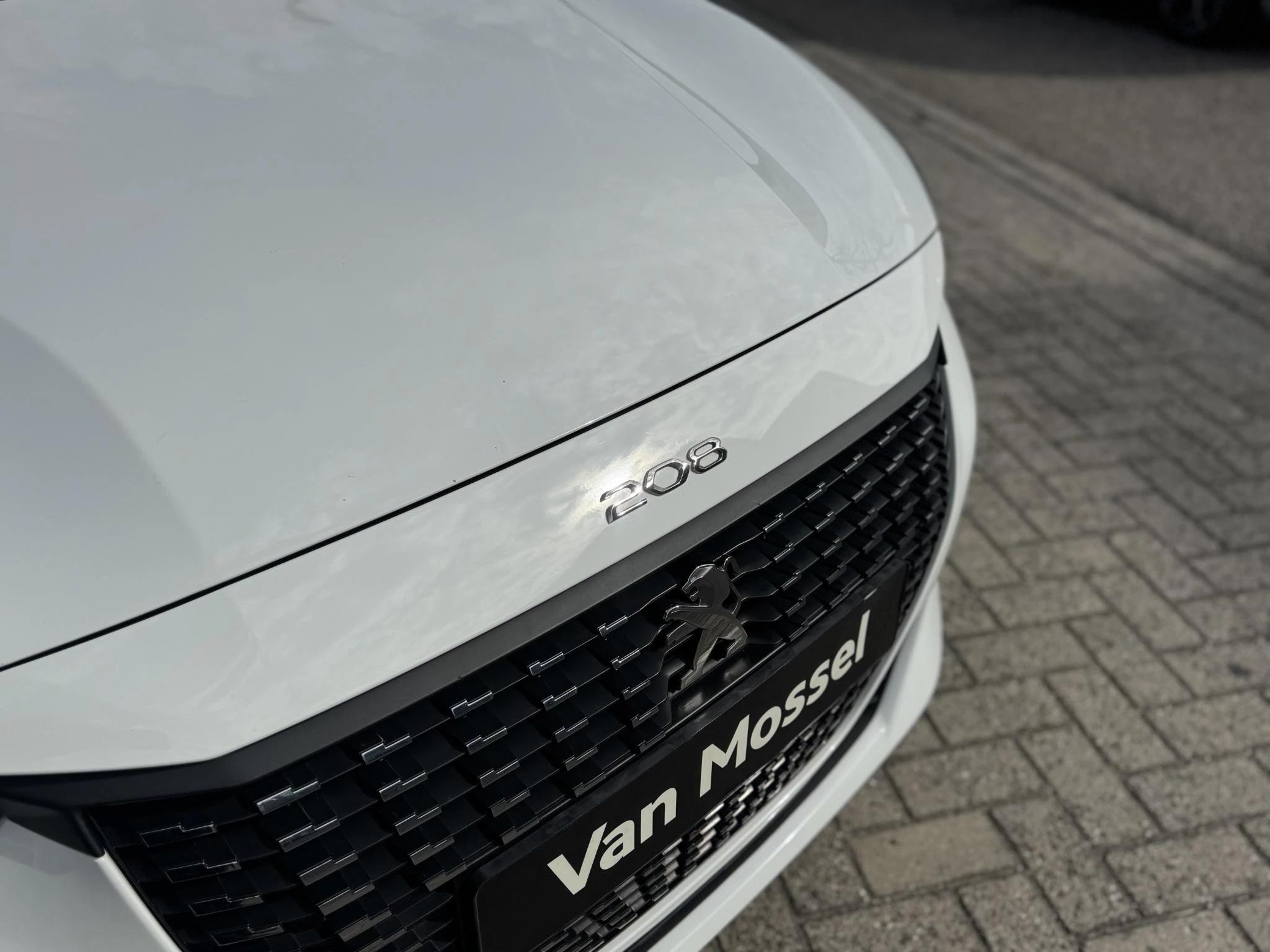 Peugeot-208-image-7