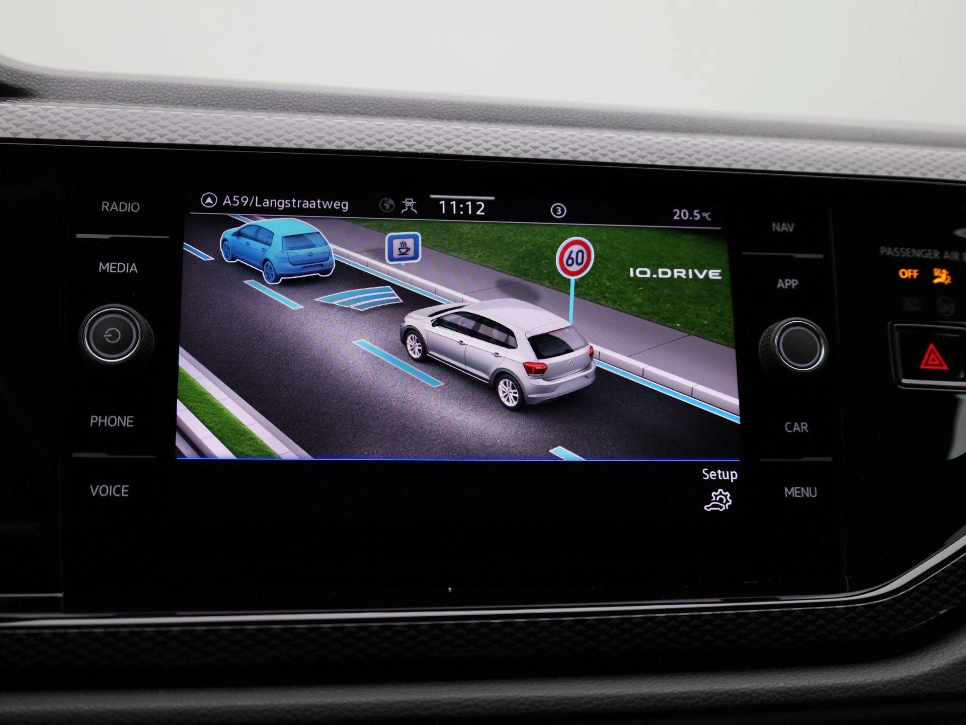 Volkswagen-Polo-image-25