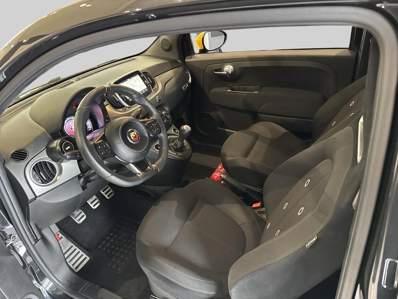 Abarth-500-image-10