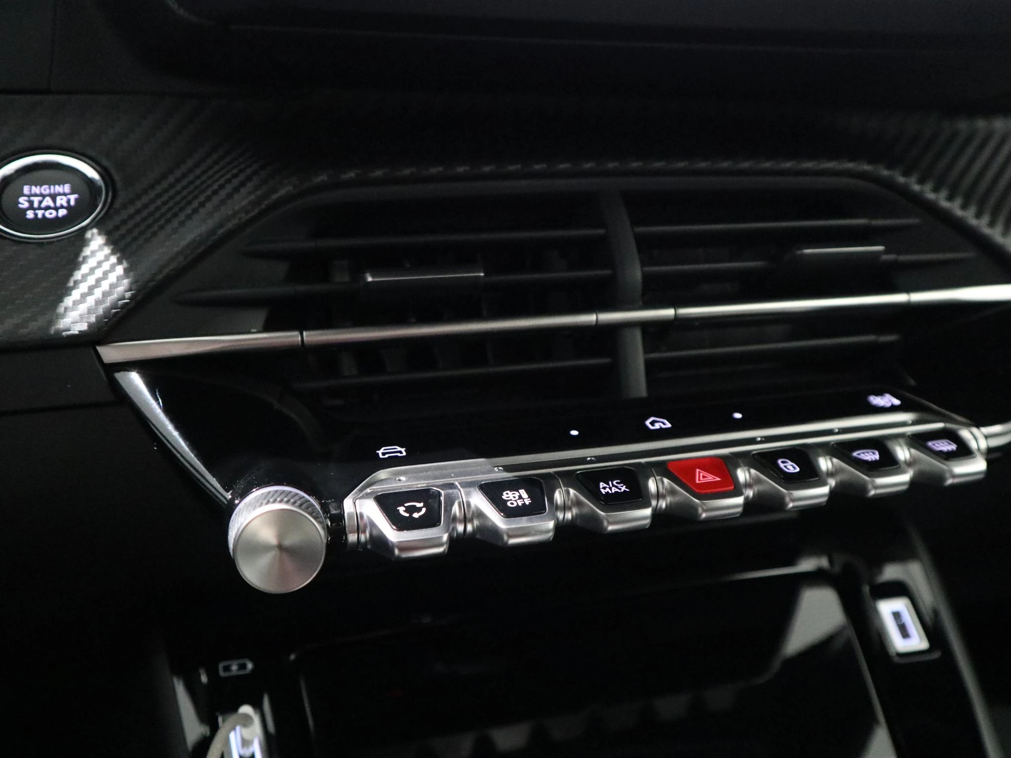 Peugeot-2008-image-11