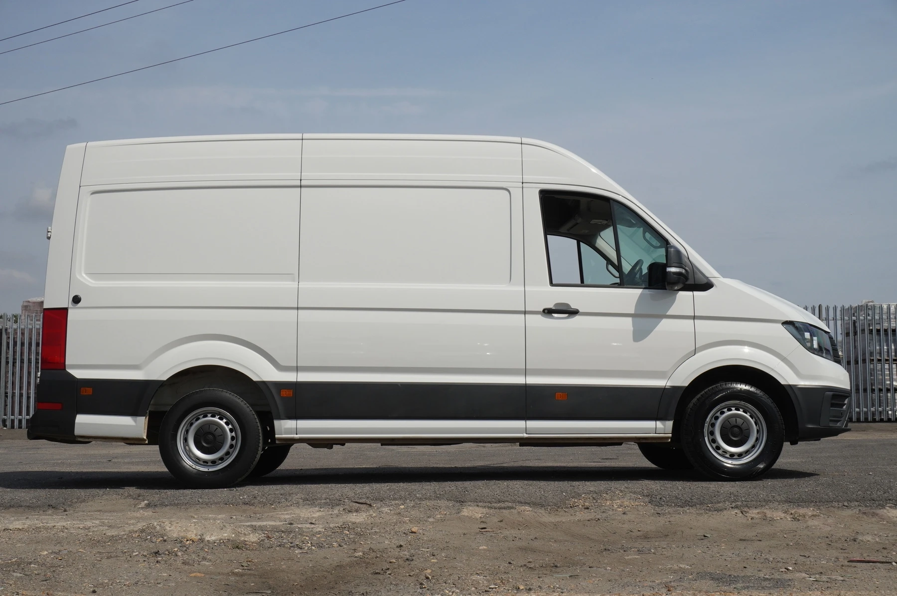 Volkswagen-Crafter-image-3