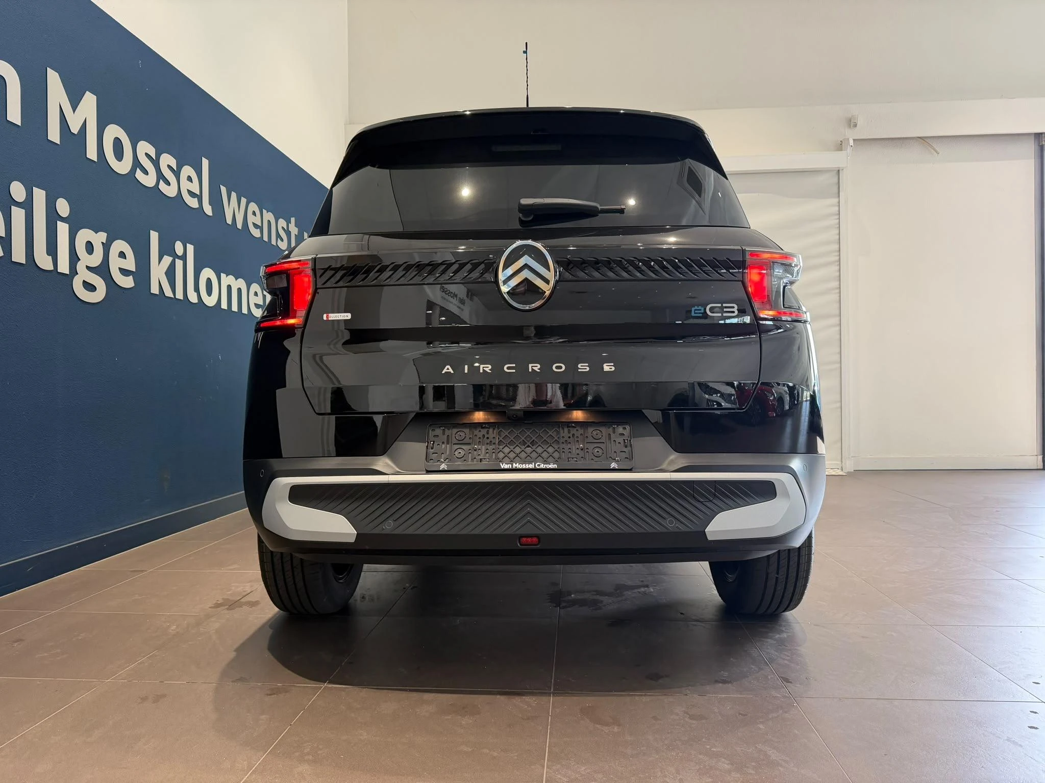 Citroën-ë-C3 Aircross-image-4