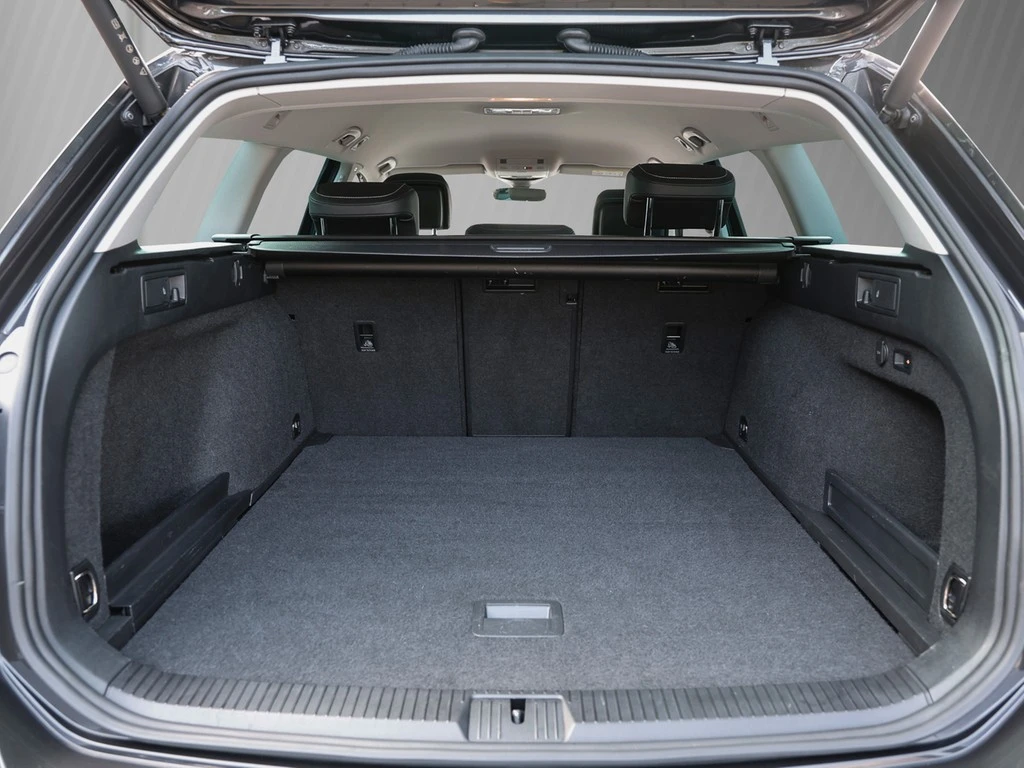 Volkswagen-Passat-image-5