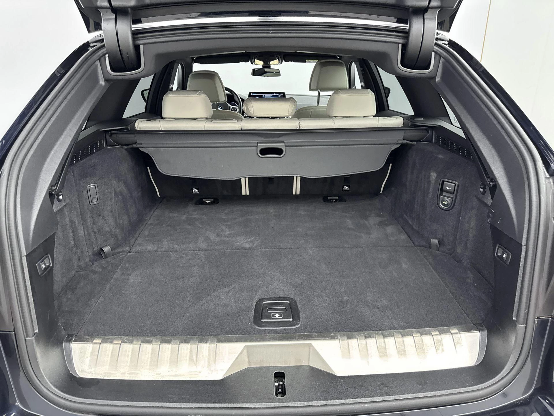 BMW-5 Serie-image-13